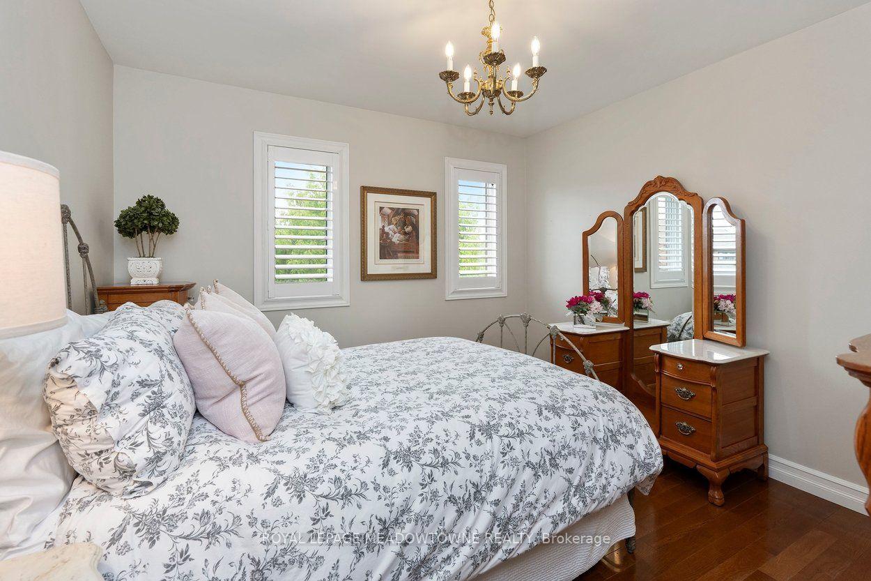 Photo 35 of 4260 Sagebrush Trail, Mississauga, Creditview — HOMEH