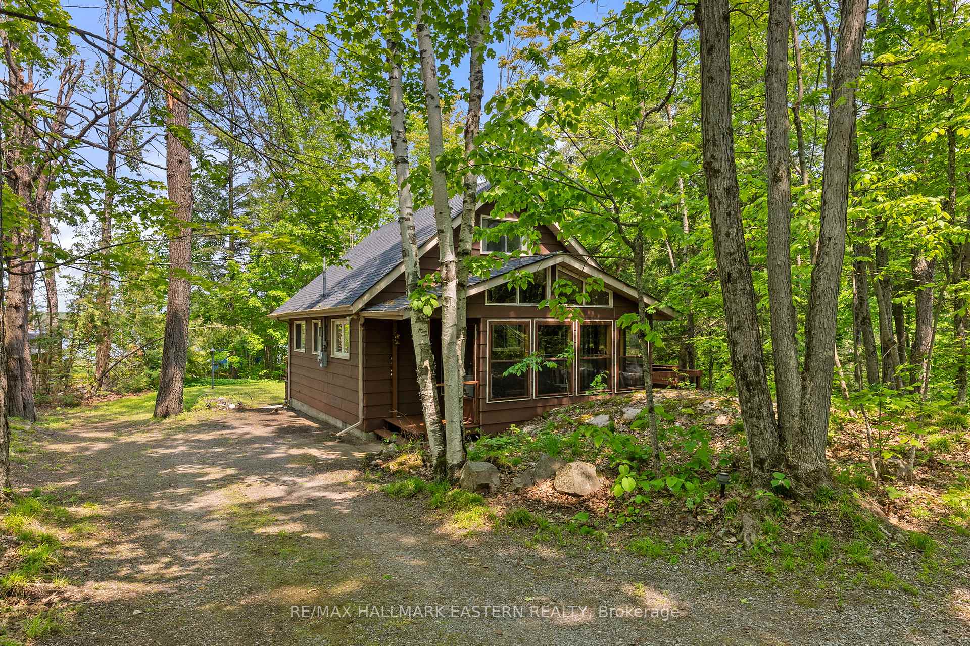 Photo 4 of 68 Irwin Drive, Trent Lakes — HOMEH