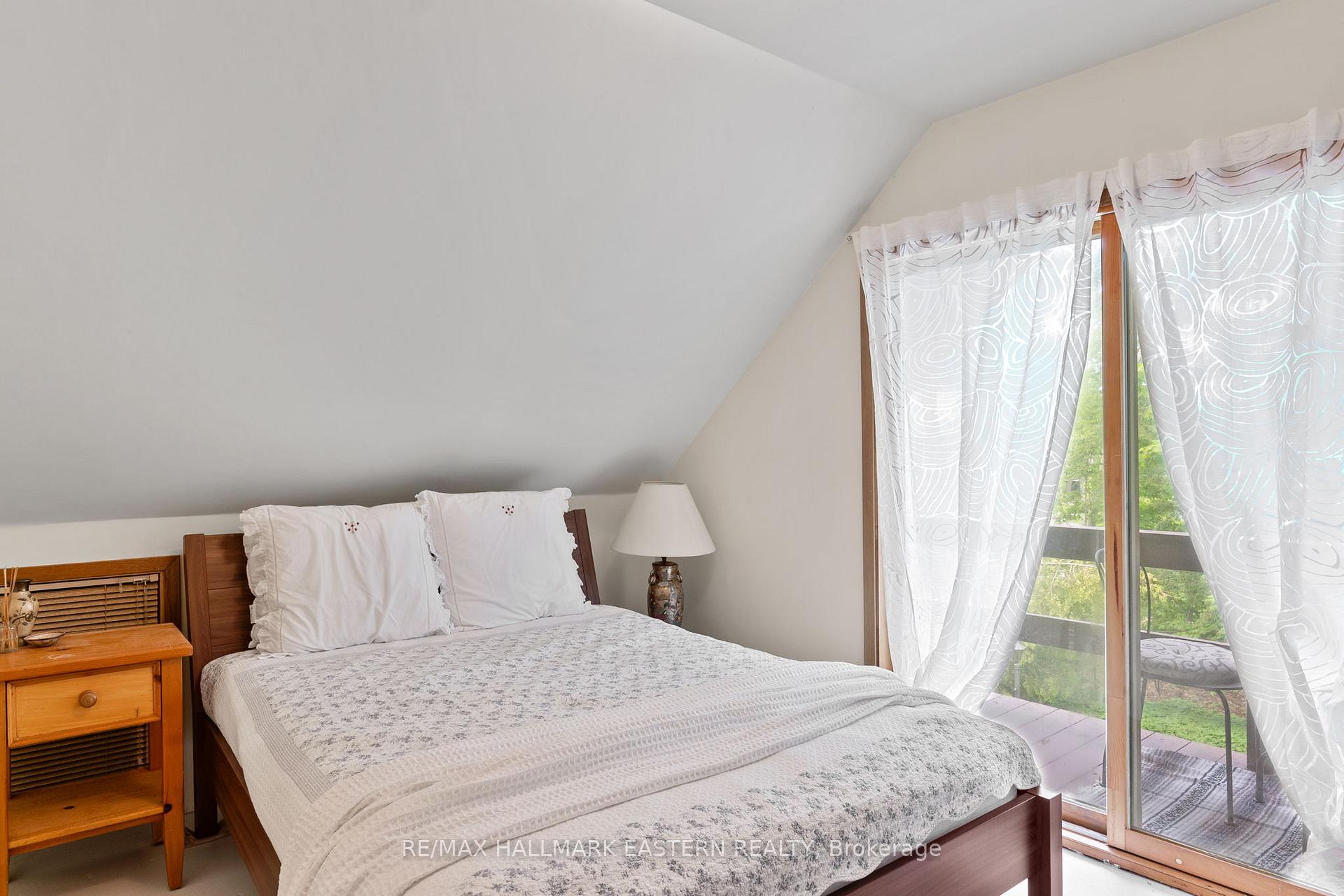 Photo 23 of 68 Irwin Drive, Trent Lakes — HOMEH