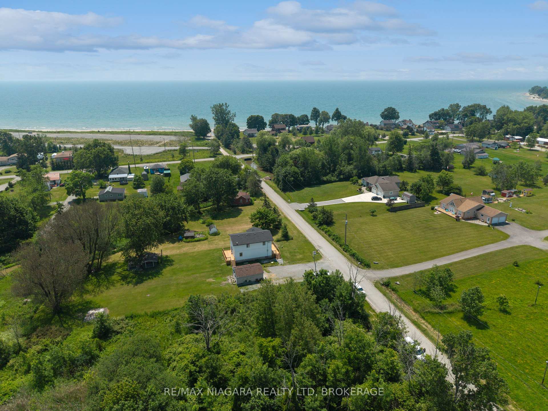 Photo 44 of 11809 Sideroad 18, Wainfleet, Lakeshore — HOMEH