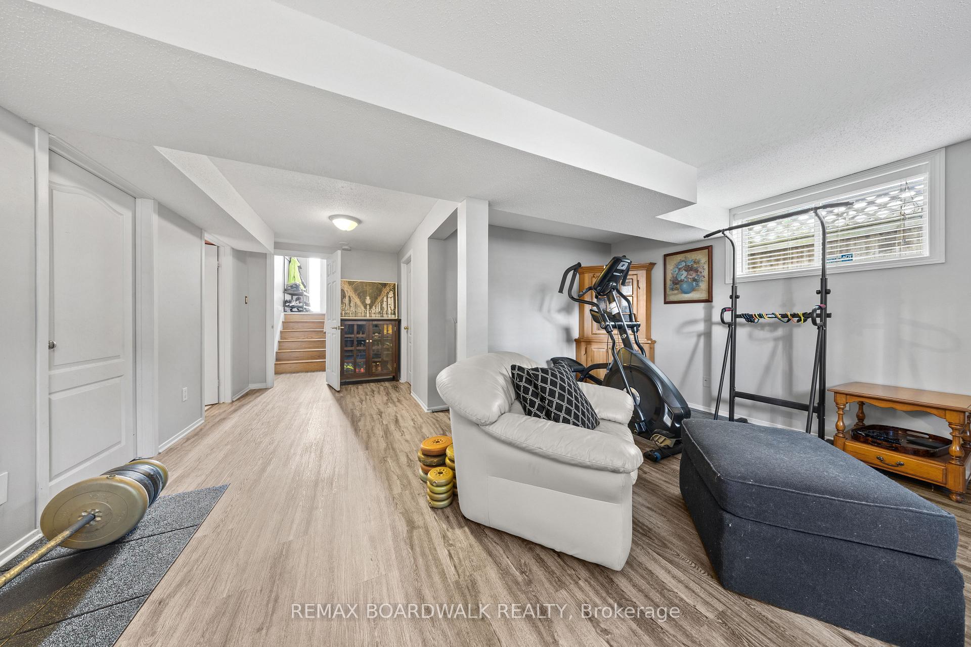 Photo 27 of 1497 Roberval Avenue, Ottawa, Fallingbrook/Ridgemount — HOMEH