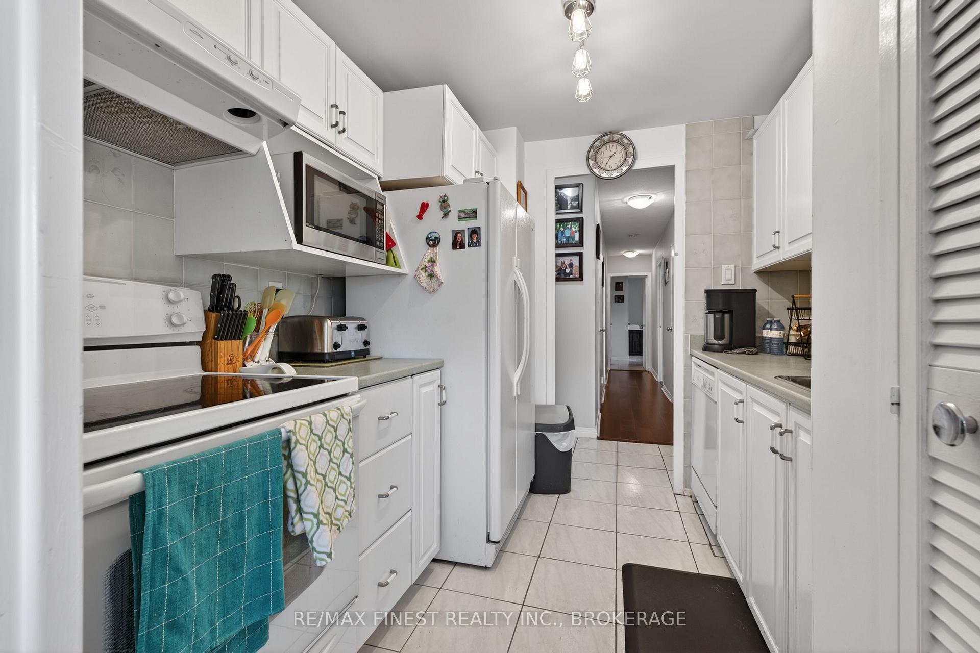 Photo 22 of Unit 206, 2 Mowat Avenue, Kingston, Central City West — HOMEH