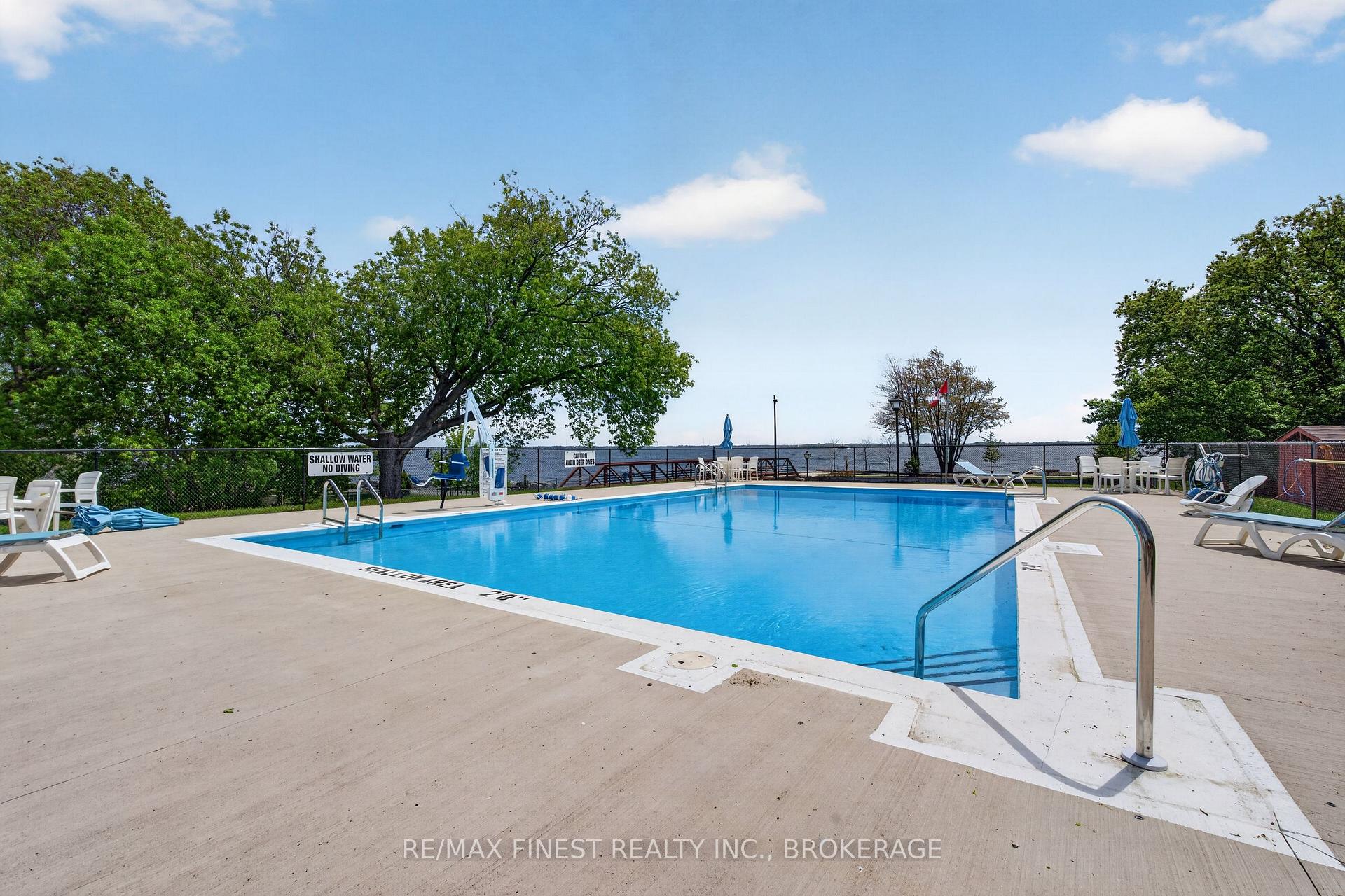 Photo 33 of Unit 206, 2 Mowat Avenue, Kingston, Central City West — HOMEH