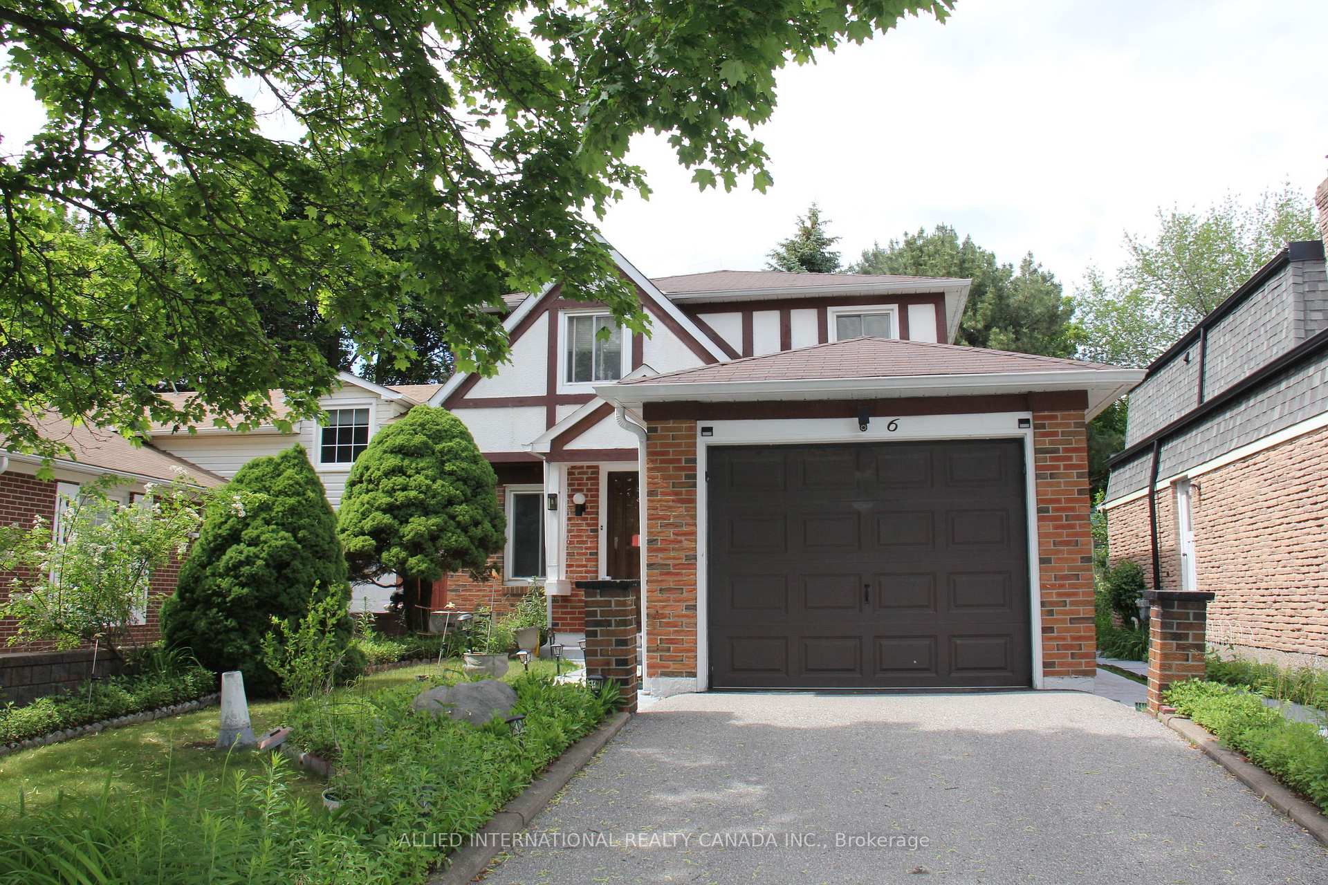 Photo of 6 Aberfeldy Crescent