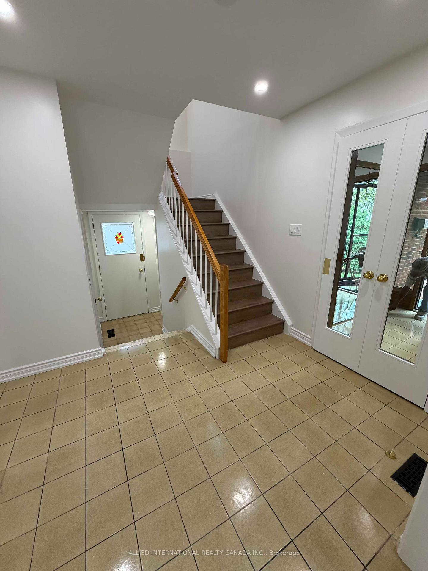 Photo 6 of 6 Aberfeldy Crescent, Markham, German Mills — HOMEH