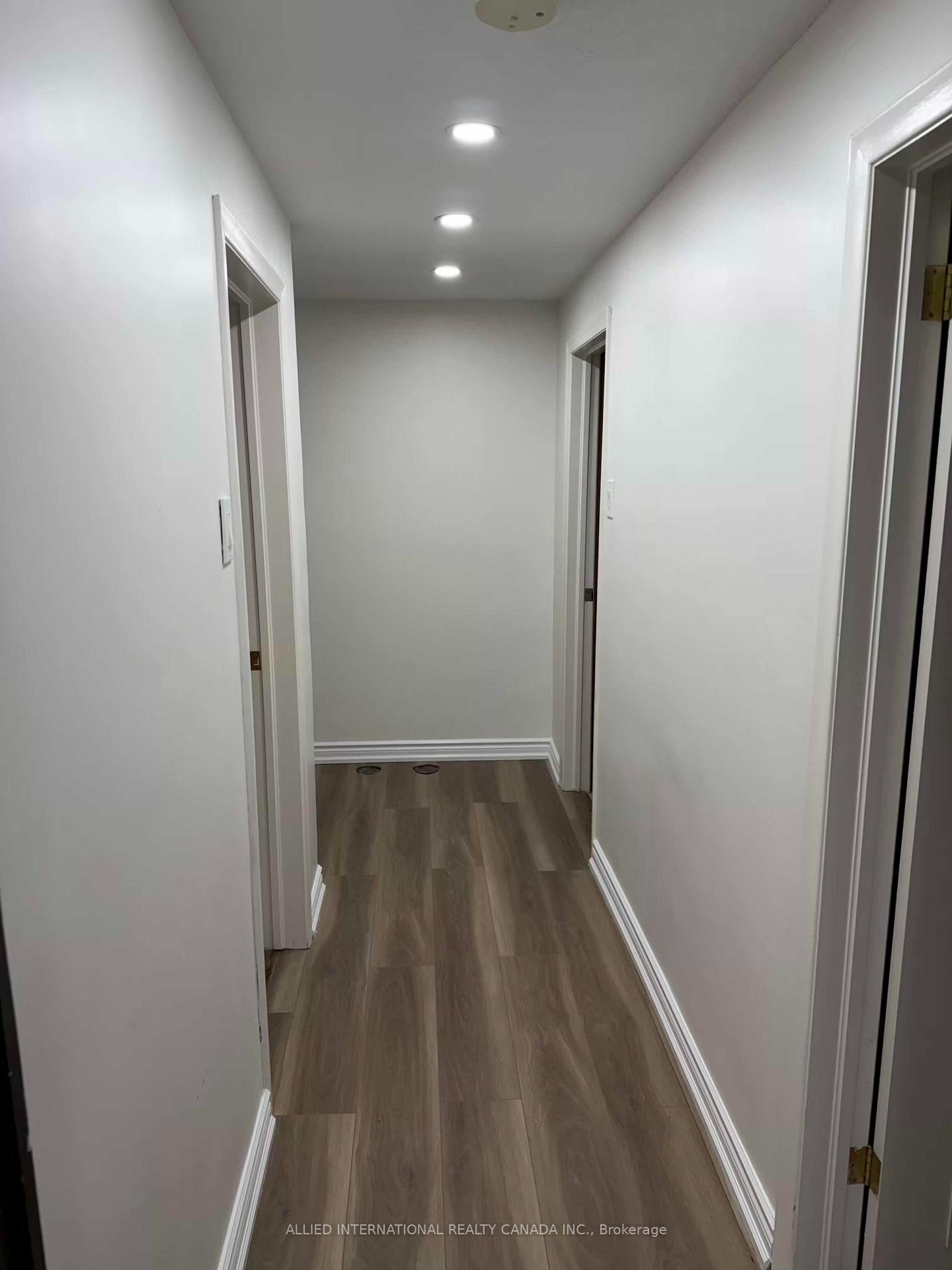 Photo 25 of 6 Aberfeldy Crescent, Markham, German Mills — HOMEH