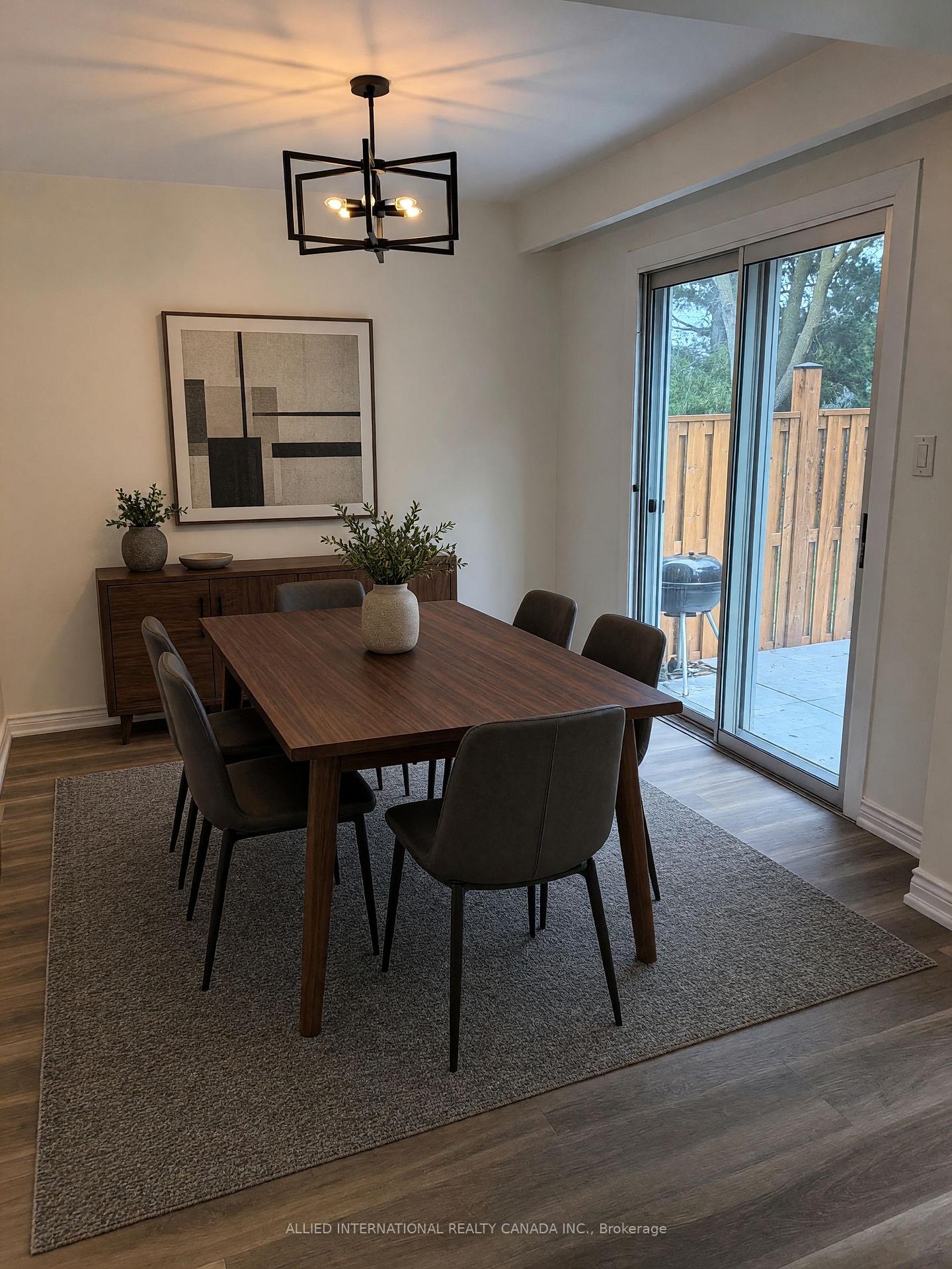 Photo 14 of 6 Aberfeldy Crescent, Markham, German Mills — HOMEH