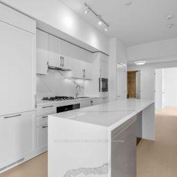 Photo 10 of Unit 807, 8 Manor Road W, Toronto, Yonge-Eglinton — HOMEH