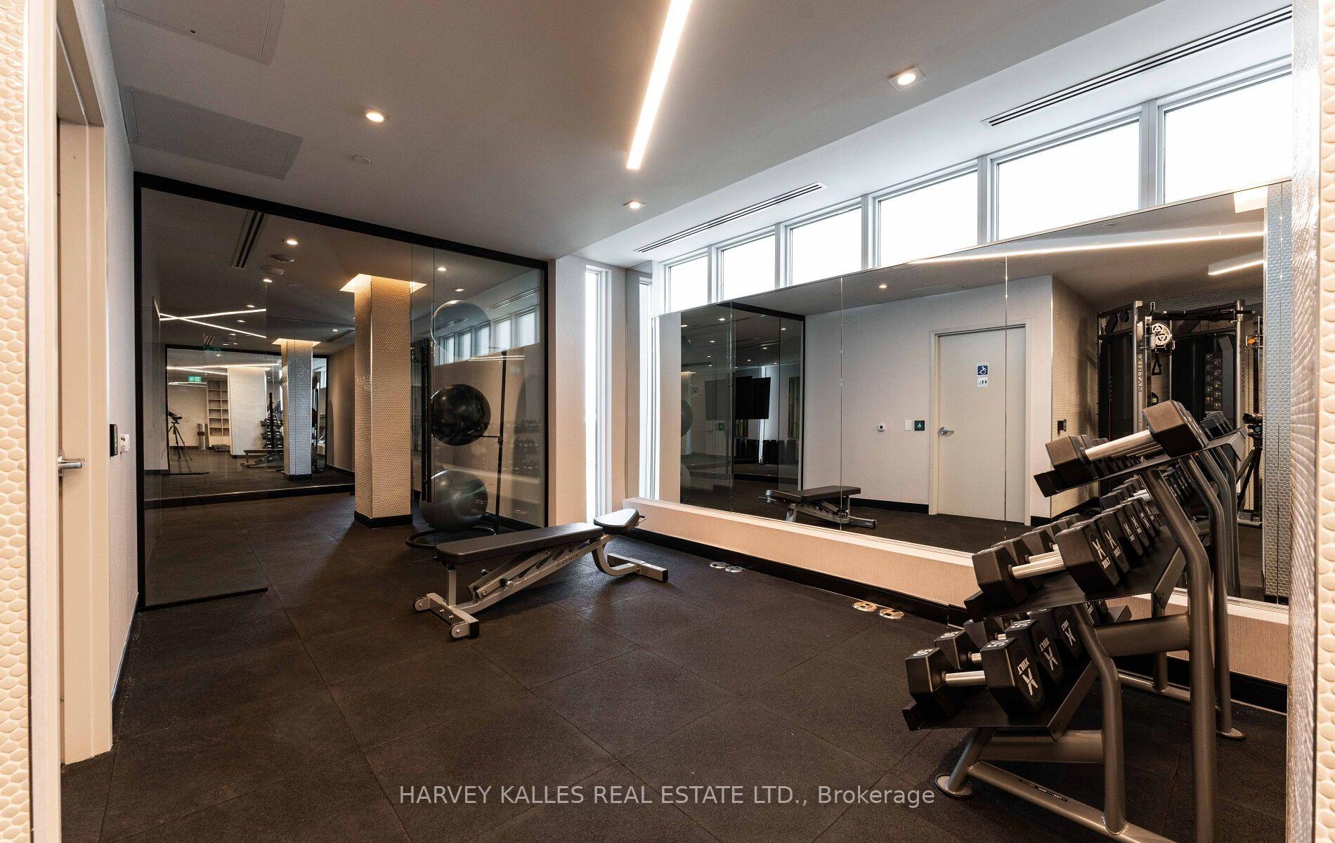 Photo 18 of Unit 807, 8 Manor Road W, Toronto, Yonge-Eglinton — HOMEH