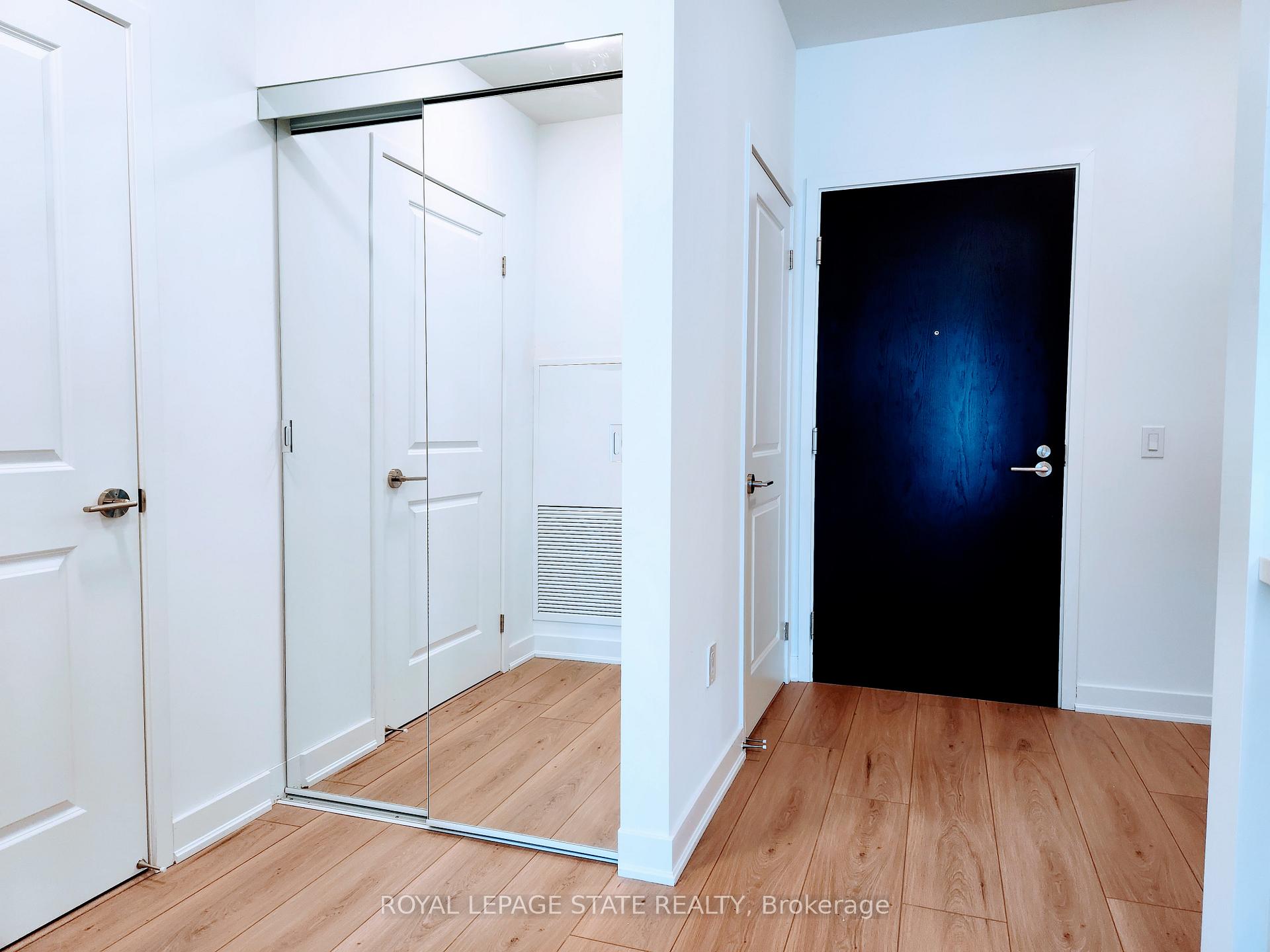 Photo 4 of Unit 1605, 2007 James Street, Burlington, Brant — HOMEH
