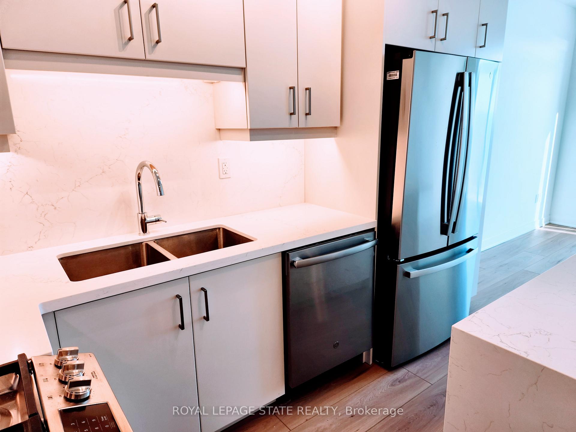 Photo 12 of Unit 1605, 2007 James Street, Burlington, Brant — HOMEH