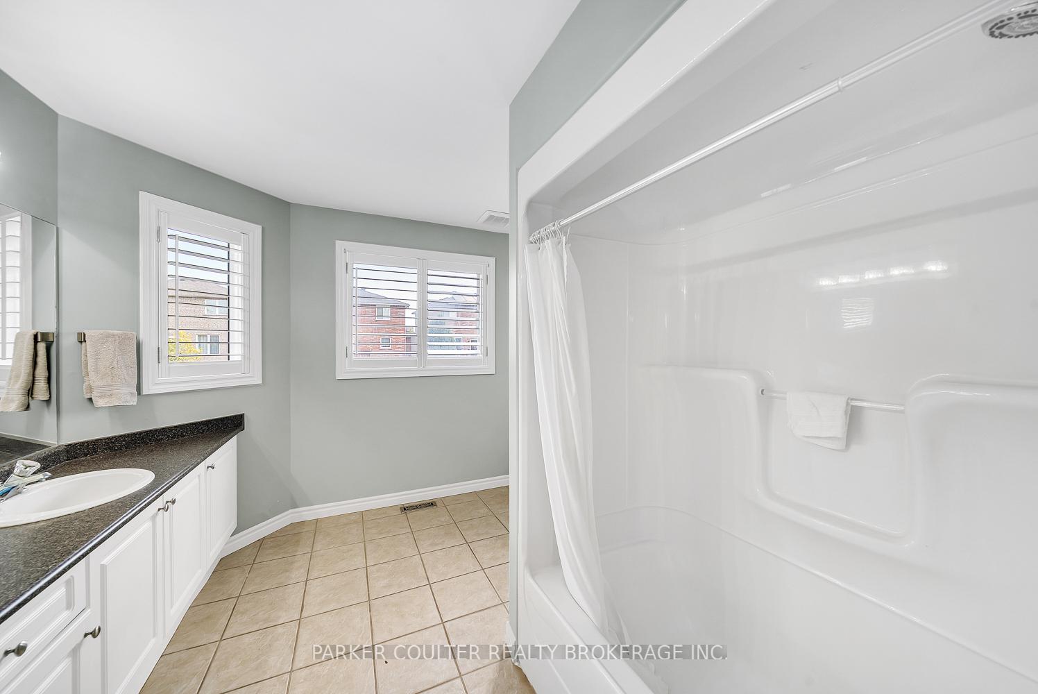 Photo 27 of 65 Miller Drive, Barrie, Edgehill Drive — HOMEH
