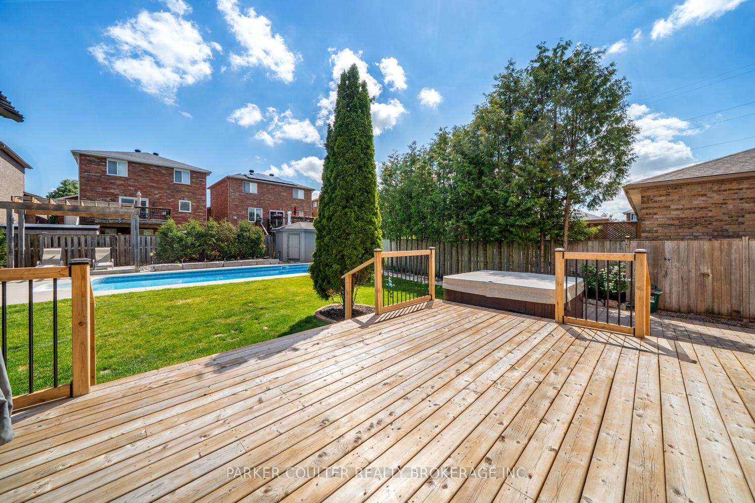 Photo 42 of 65 Miller Drive, Barrie, Edgehill Drive — HOMEH