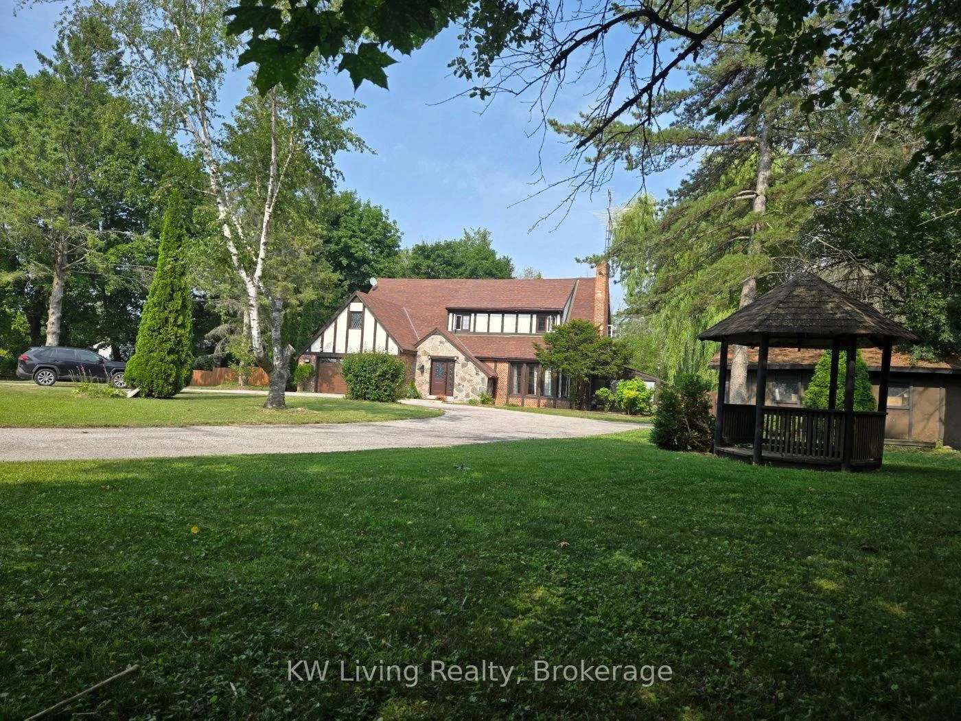 Photo 4 of 5511 Fawn Bay Road, Ramara, Rural Ramara — HOMEH