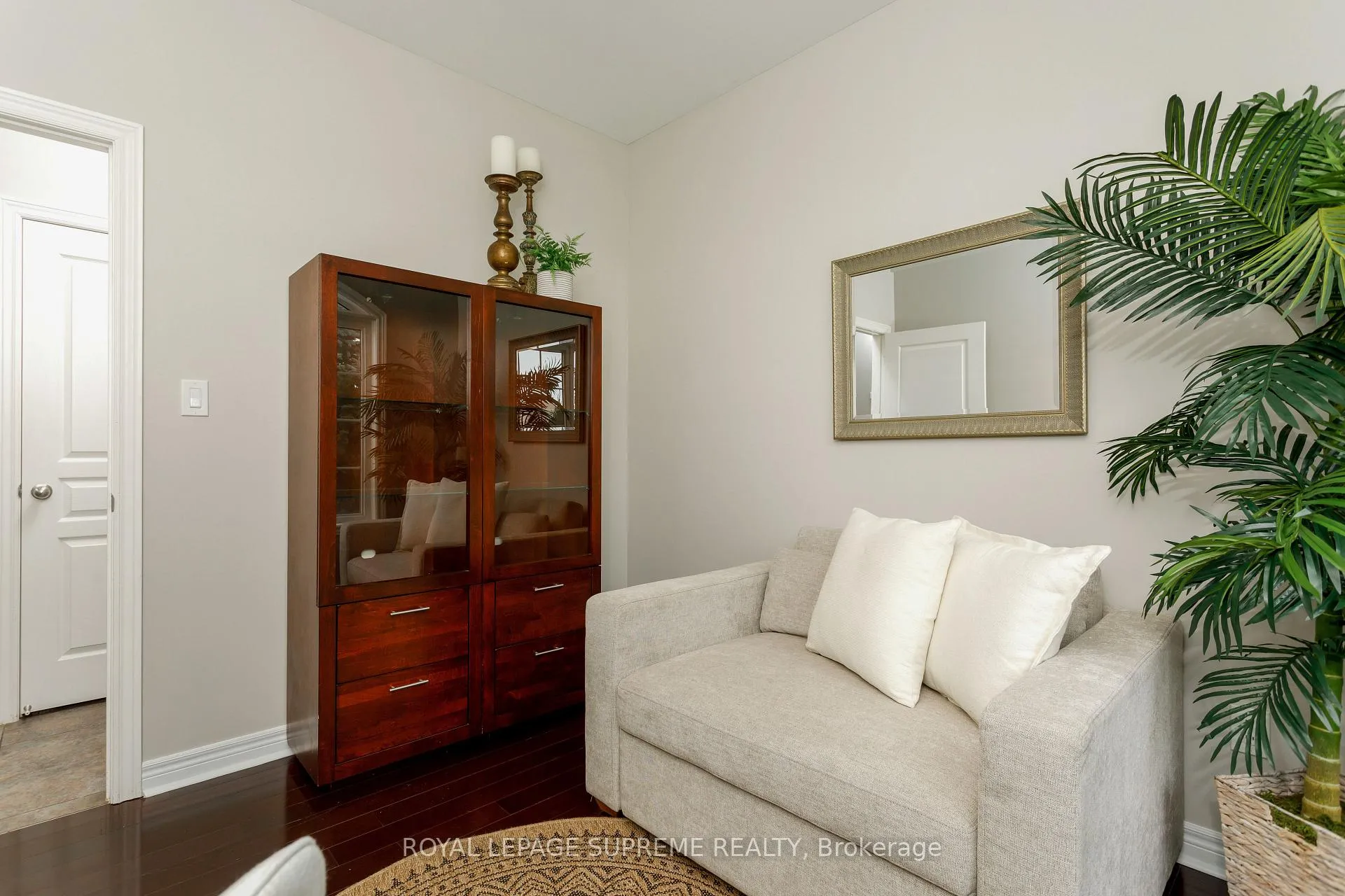 Photo 8 of 90 Lightcatcher Circle, Brampton, Bram East — HOMEH