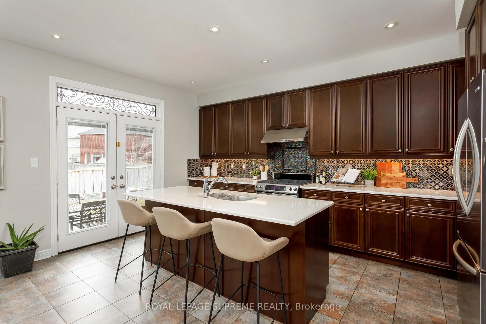 Photo 19 of 90 Lightcatcher Circle, Brampton, Bram East — HOMEH