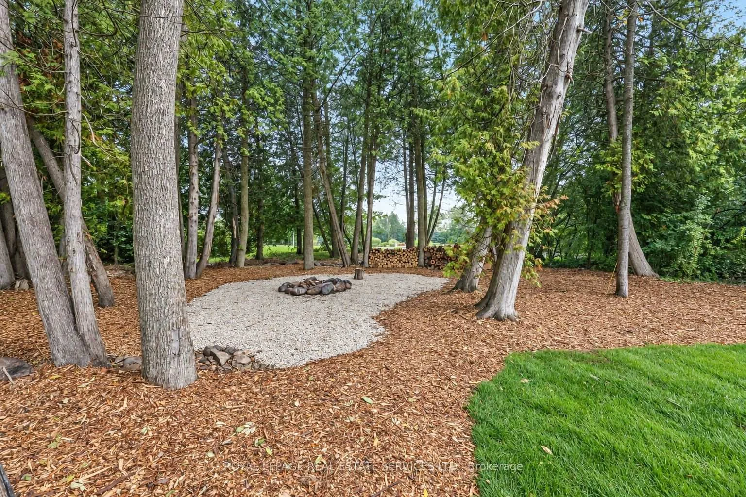 Photo 52 of 122 Algonquin Drive, Meaford — HOMEH