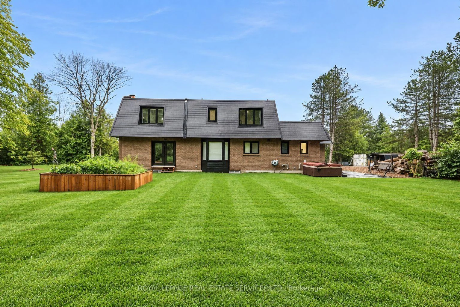 Photo 99 of 122 Algonquin Drive, Meaford — HOMEH