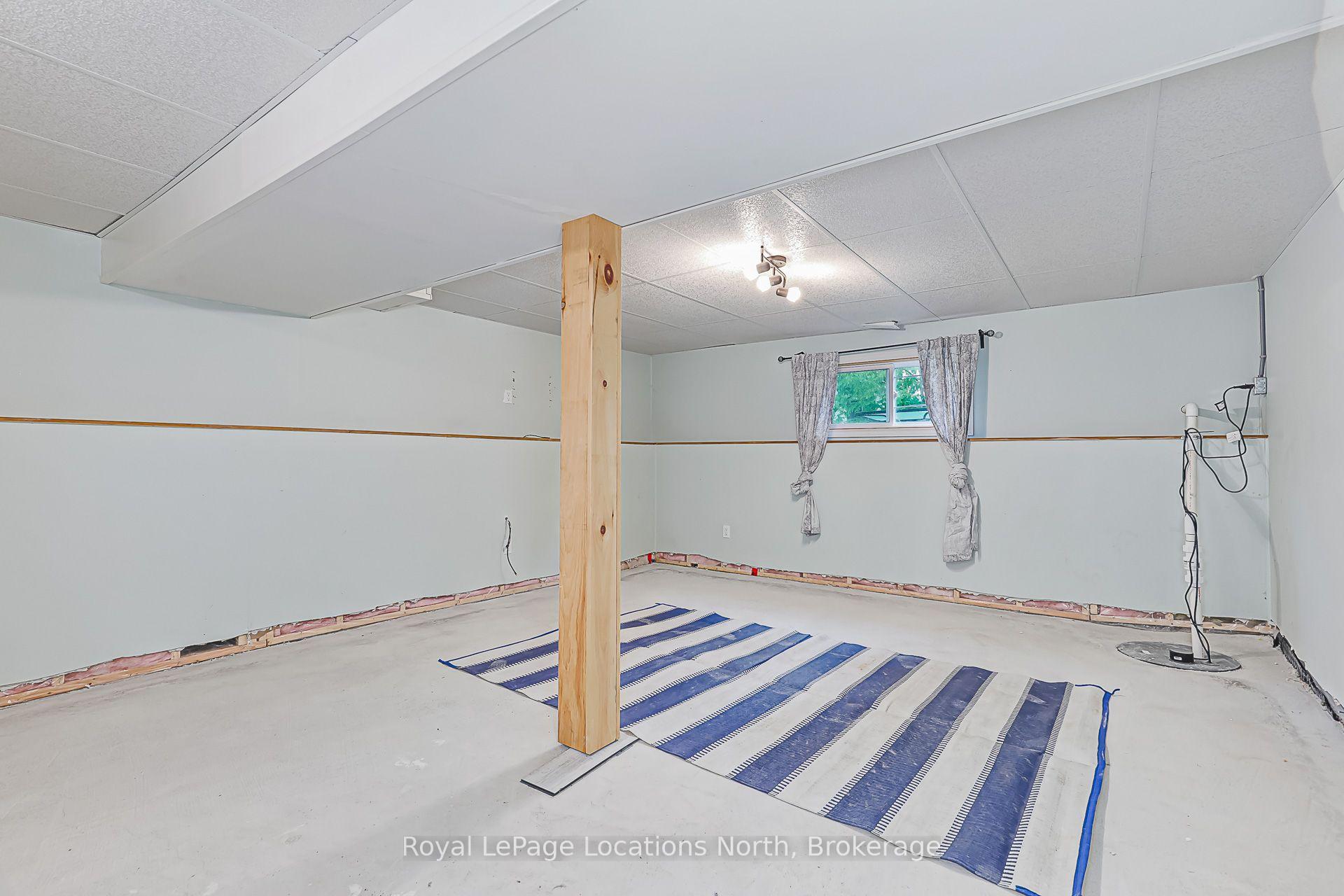 Photo 31 of 121 Erie Street, Collingwood — HOMEH