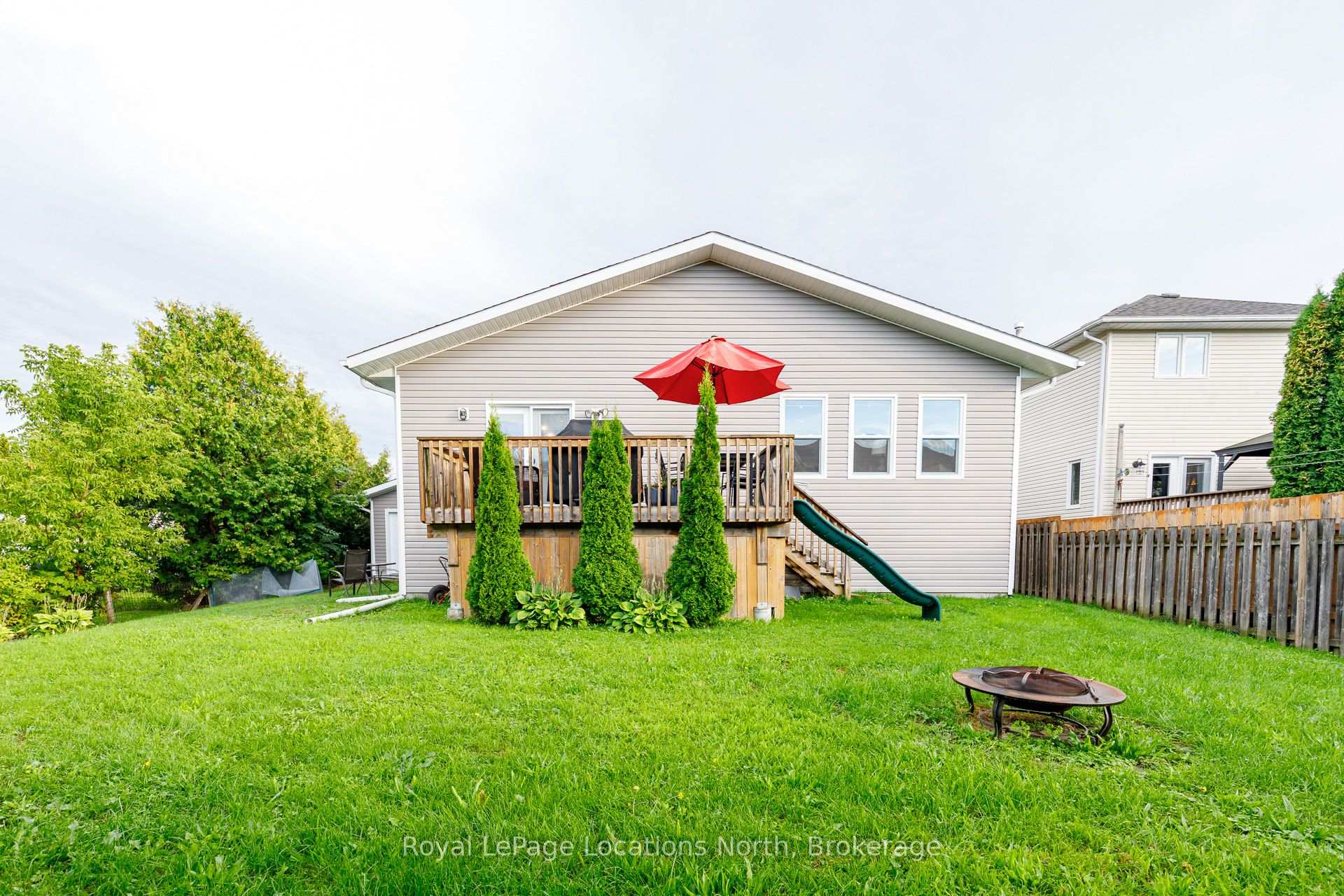 Photo 43 of 121 Erie Street, Collingwood — HOMEH