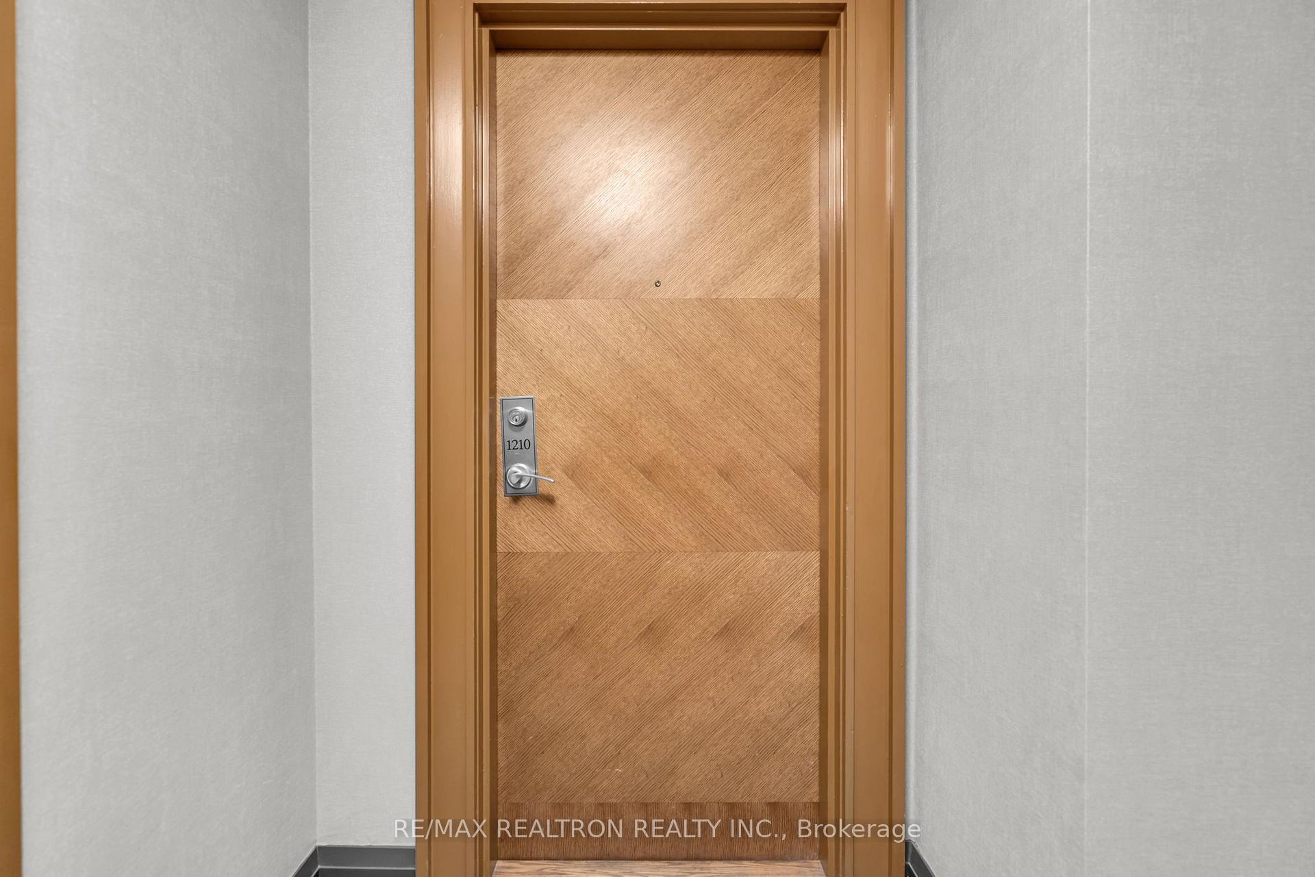 Photo 7 of Unit 1210, 70 High Park Avenue, Toronto, High Park North — HOMEH