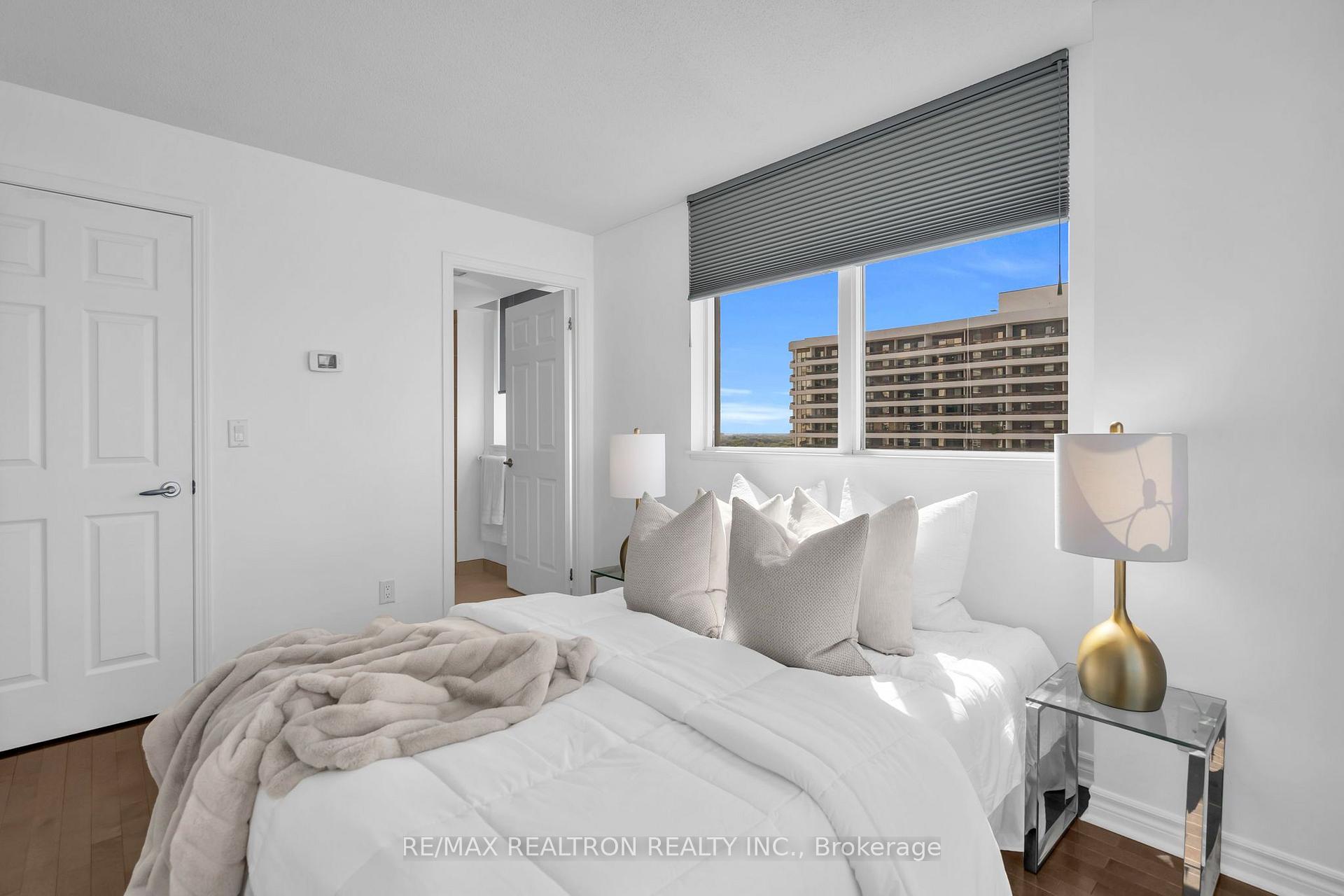 Photo 18 of Unit 1210, 70 High Park Avenue, Toronto, High Park North — HOMEH
