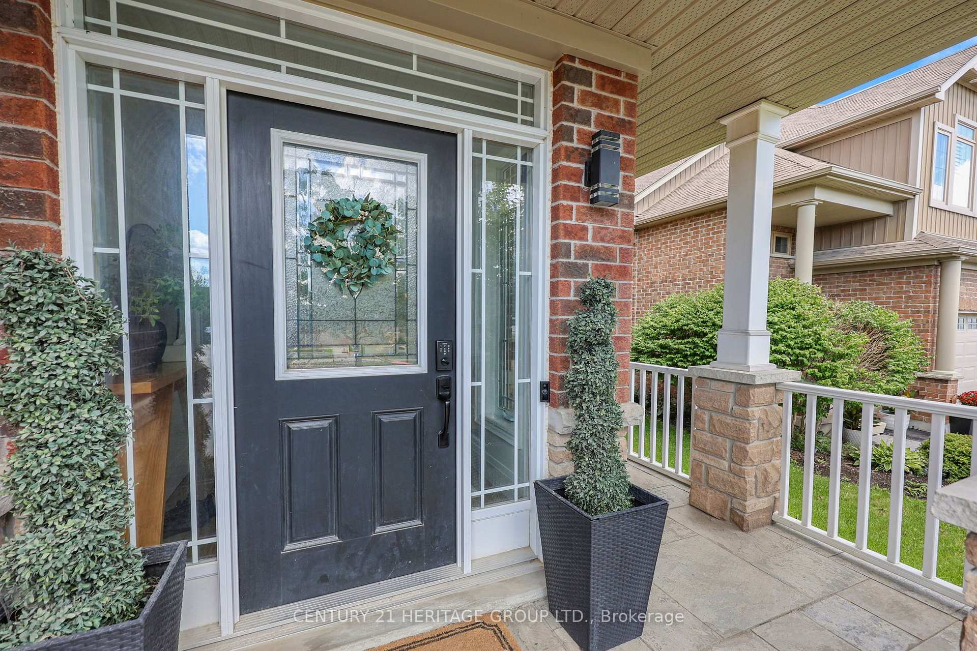 Photo 2 of 203 Gray Avenue, New Tecumseth, Alliston — HOMEH