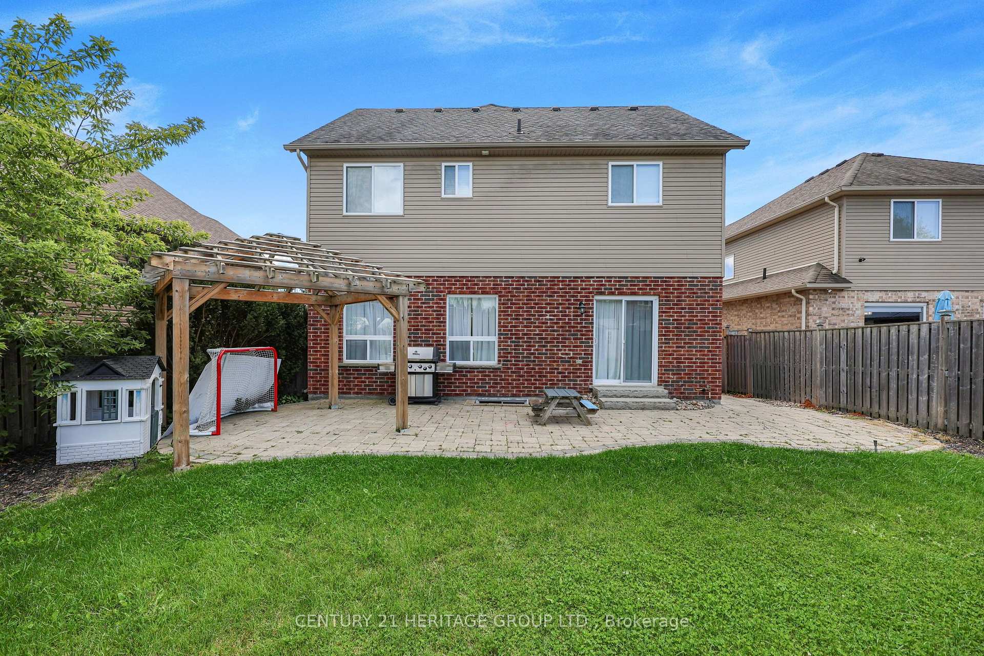 Photo 43 of 203 Gray Avenue, New Tecumseth, Alliston — HOMEH