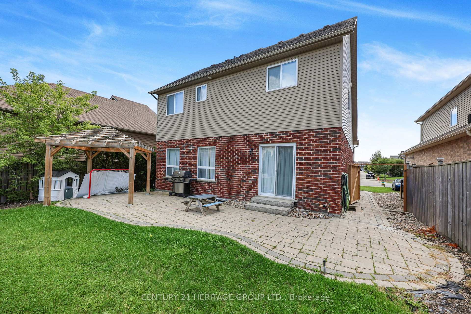 Photo 44 of 203 Gray Avenue, New Tecumseth, Alliston — HOMEH