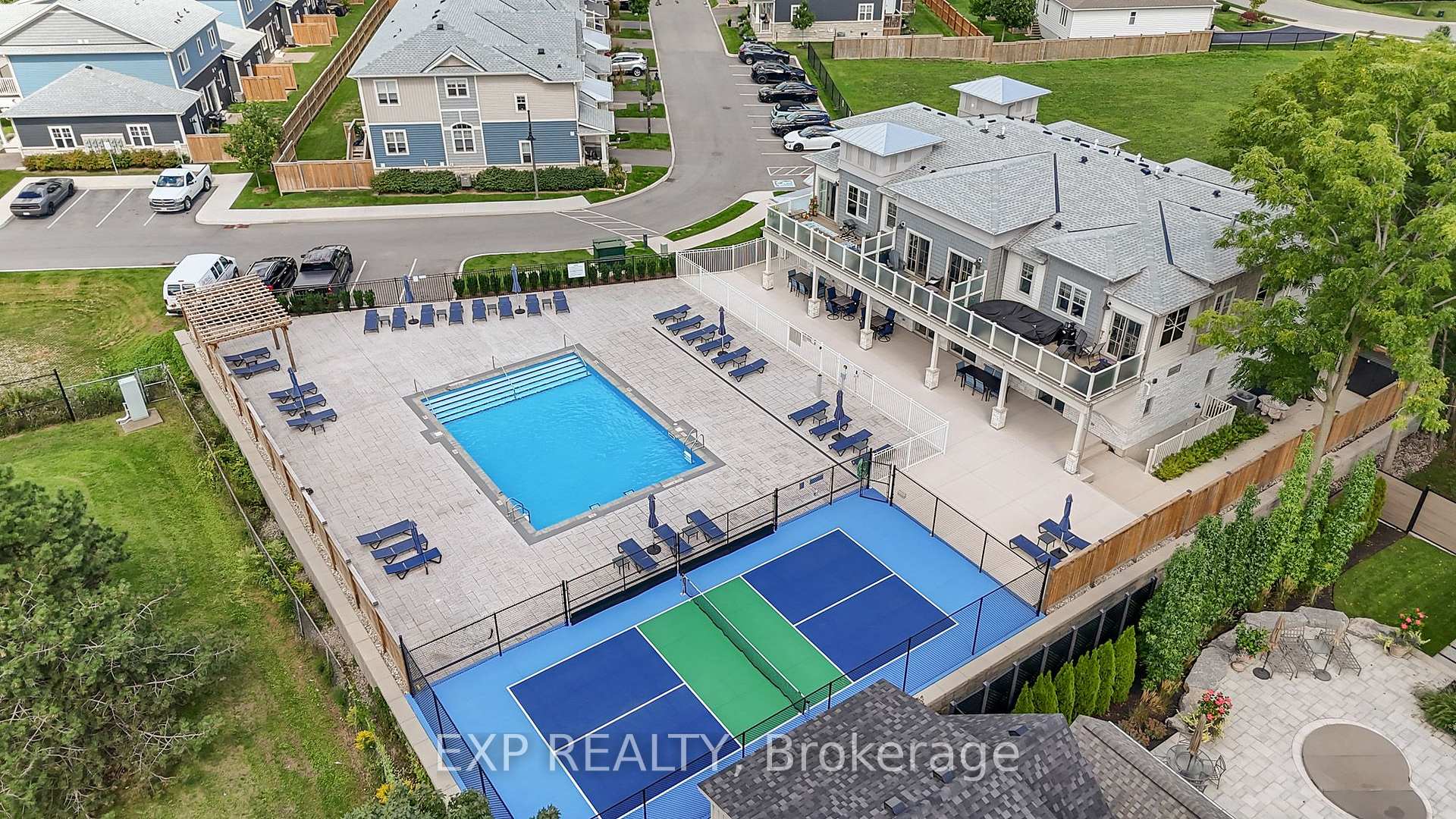 Photo 31 of Unit 2, 29 Cyclone Way E, Fort Erie, Crystal Beach — HOMEH