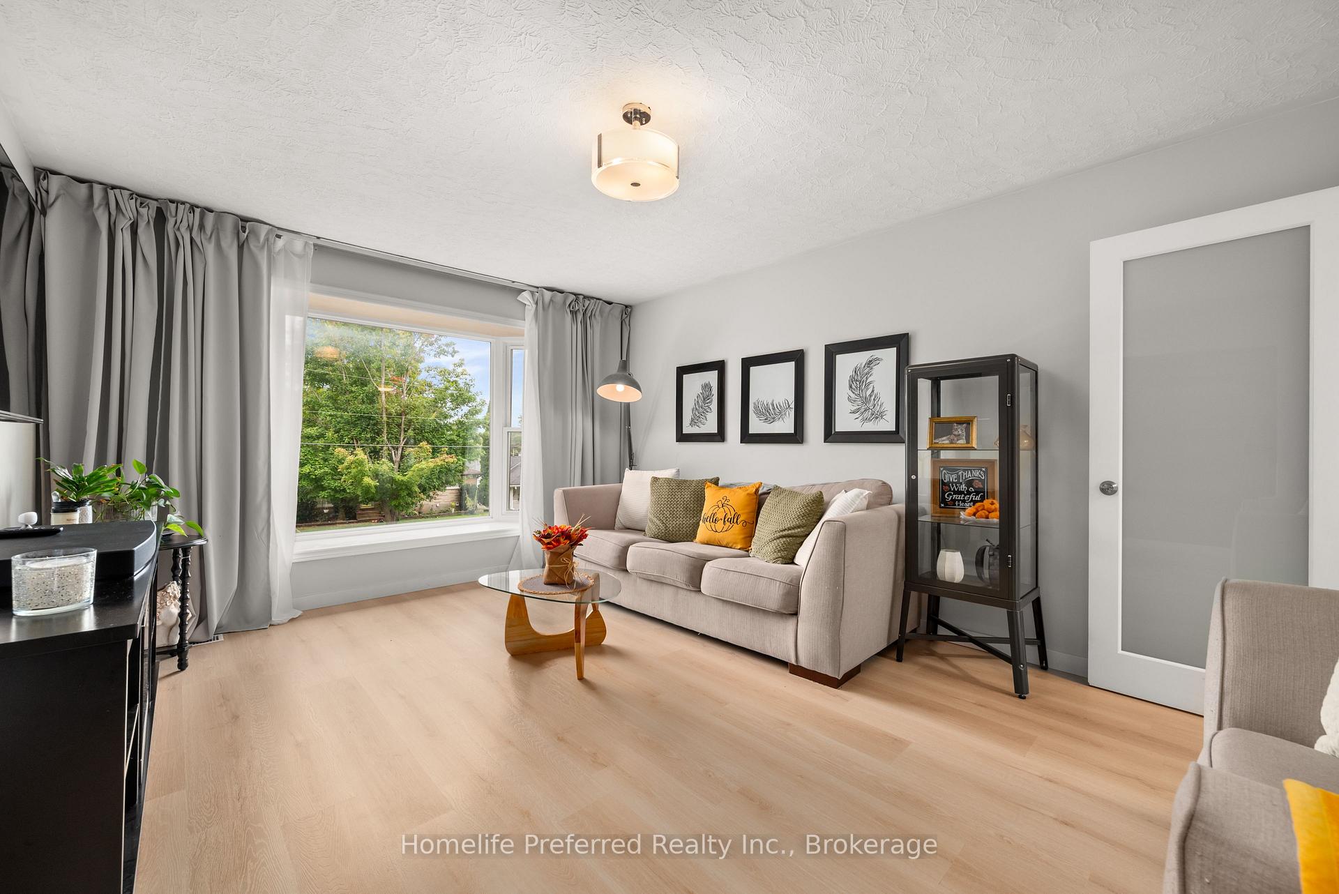 Photo 9 of 313 Lindan Avenue, Selwyn — HOMEH