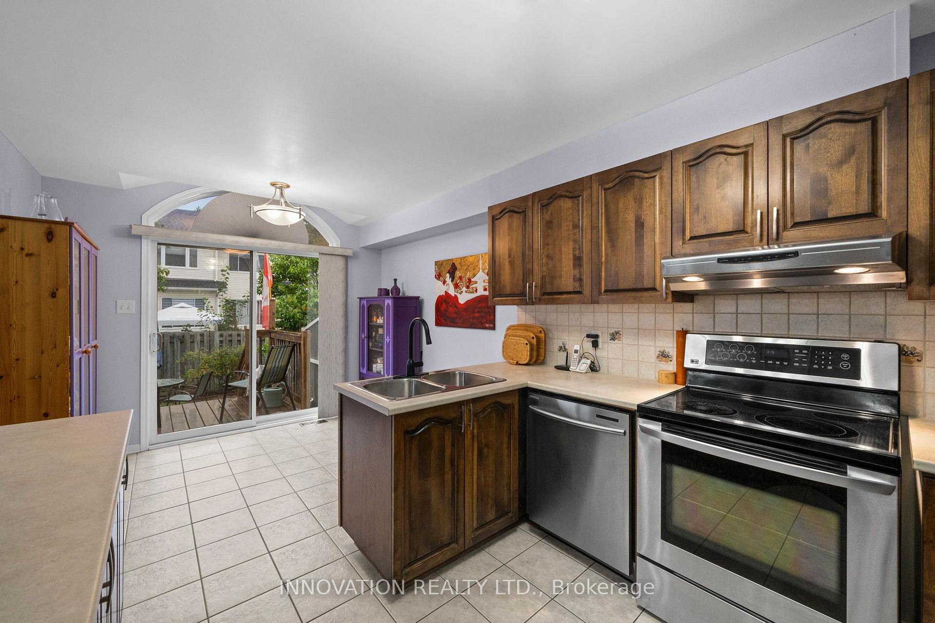 Photo 8 of 2185 Liska Street, Ottawa, Avalon East — HOMEH