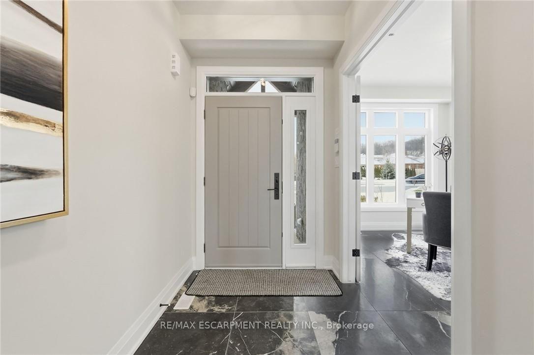Photo 14 of 7 Bartlett Avenue, Grimsby, Grimsby East — HOMEH