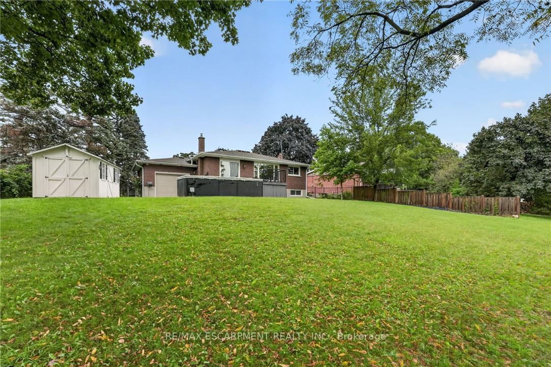 Photo 5 of 16 Elk Street, St. Catharines, Rykert/Vansickle — HOMEH