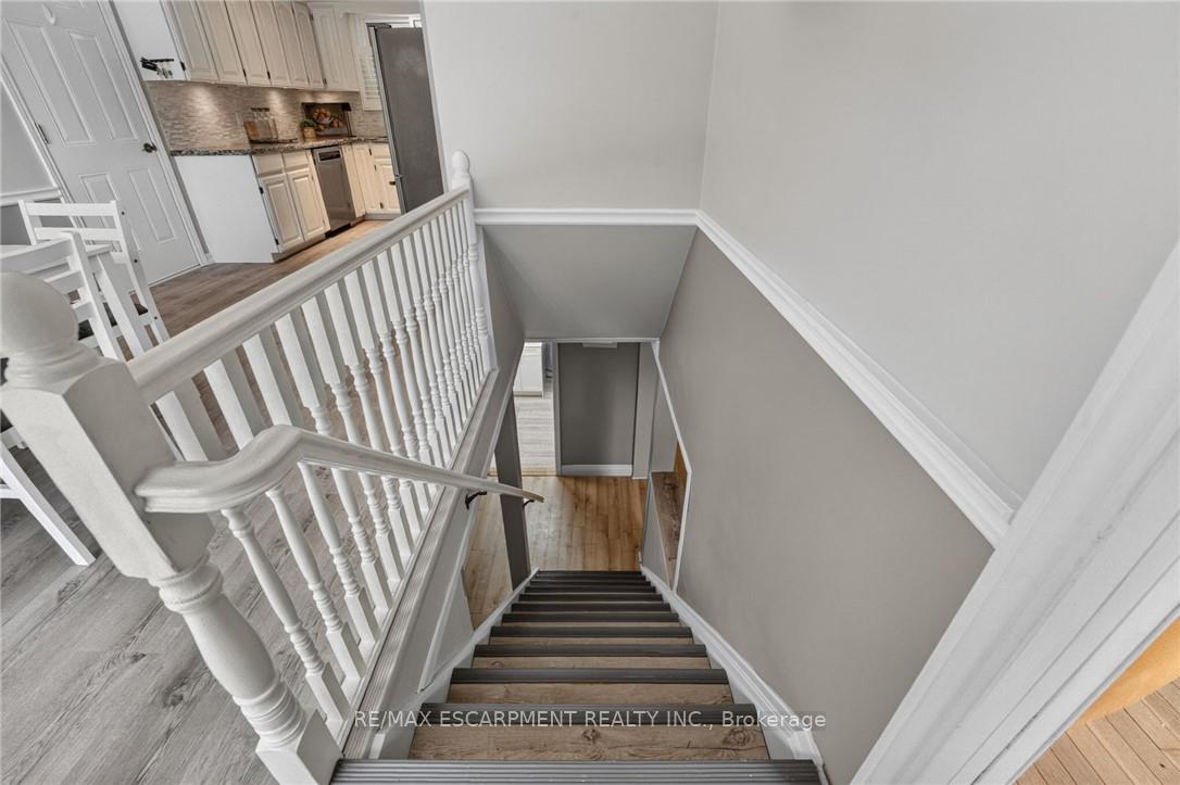 Photo 26 of 16 Elk Street, St. Catharines, Rykert/Vansickle — HOMEH