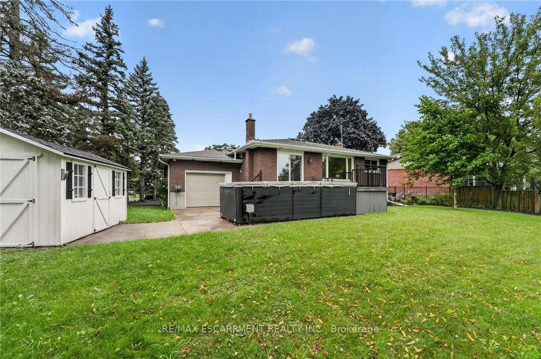 Photo 41 of 16 Elk Street, St. Catharines, Rykert/Vansickle — HOMEH