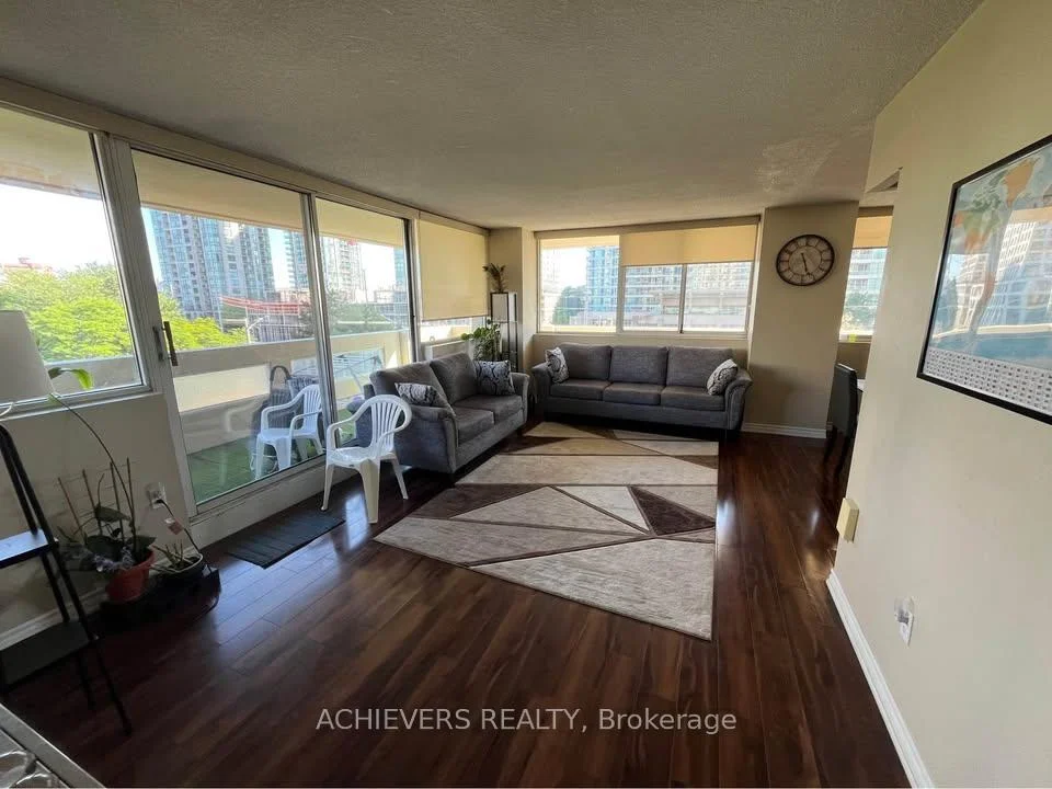 Photo 5 of Unit 507, 3590 Kaneff Crescent, Mississauga, Mississauga Valleys — HOMEH