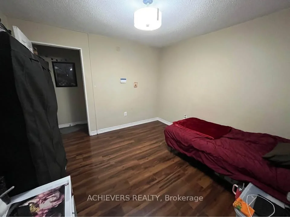 Photo 11 of Unit 507, 3590 Kaneff Crescent, Mississauga, Mississauga Valleys — HOMEH