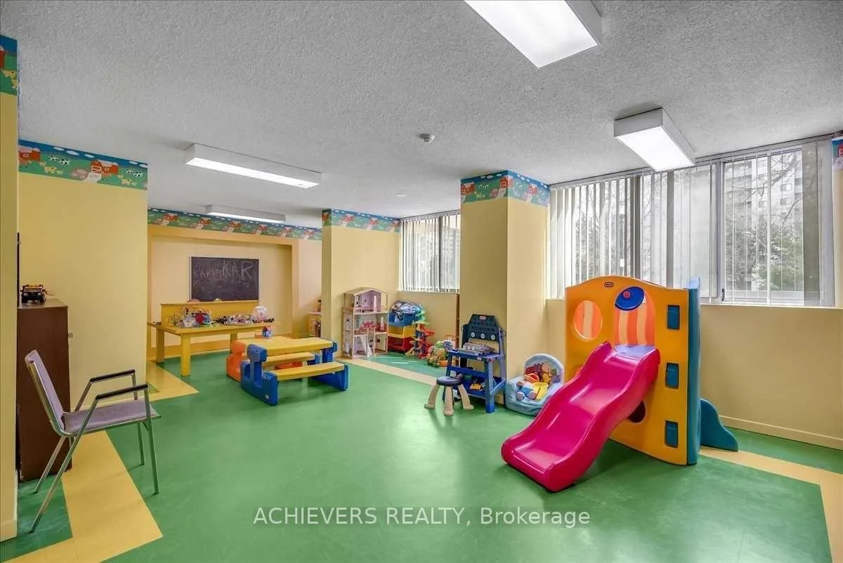Photo 25 of Unit 507, 3590 Kaneff Crescent, Mississauga, Mississauga Valleys — HOMEH