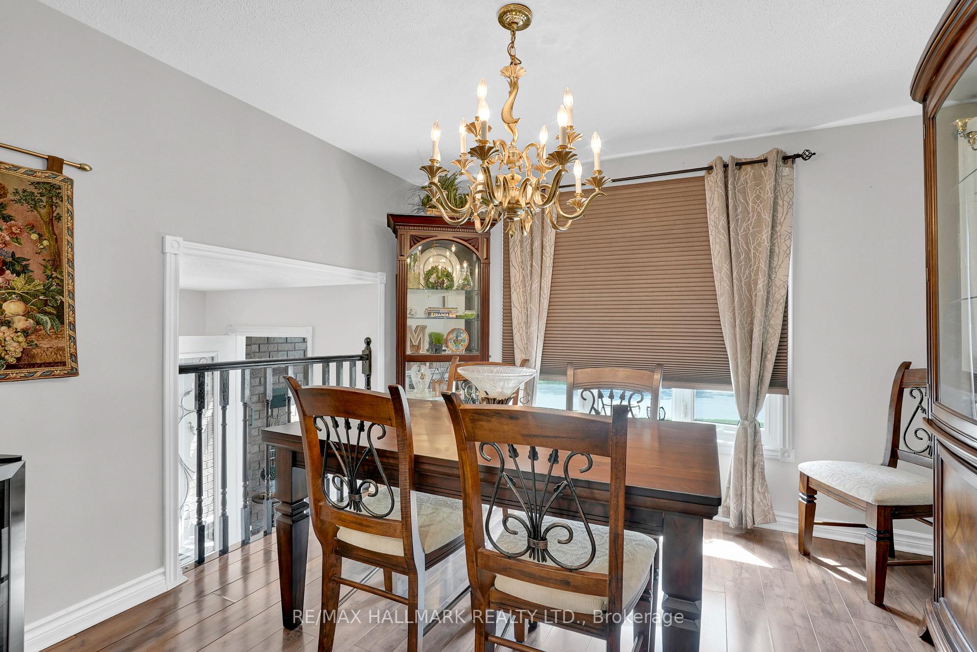 Photo 20 of 36 Ridgeway Avenue, Barrie, Allandale Heights — HOMEH