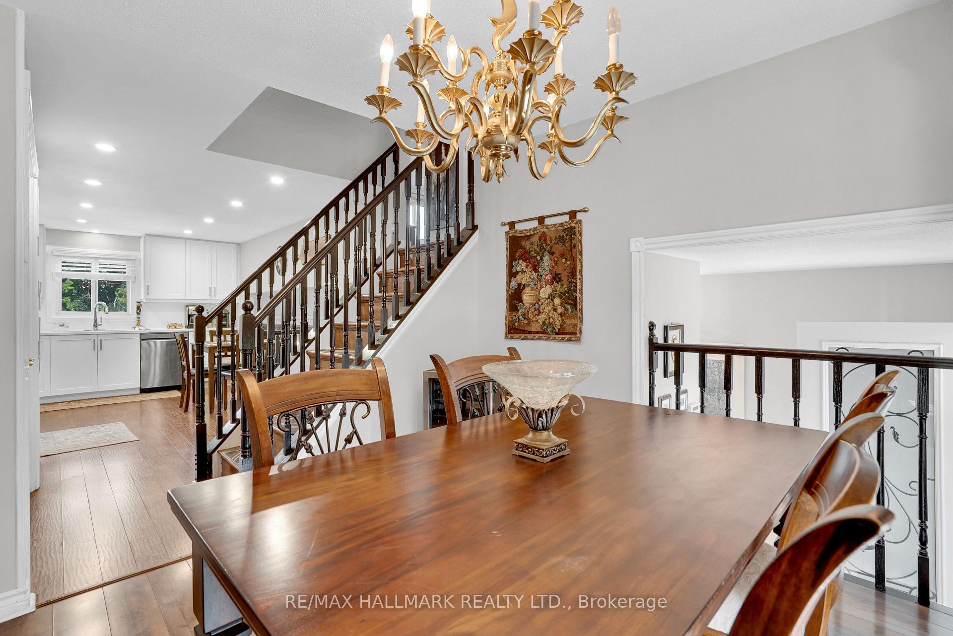 Photo 21 of 36 Ridgeway Avenue, Barrie, Allandale Heights — HOMEH