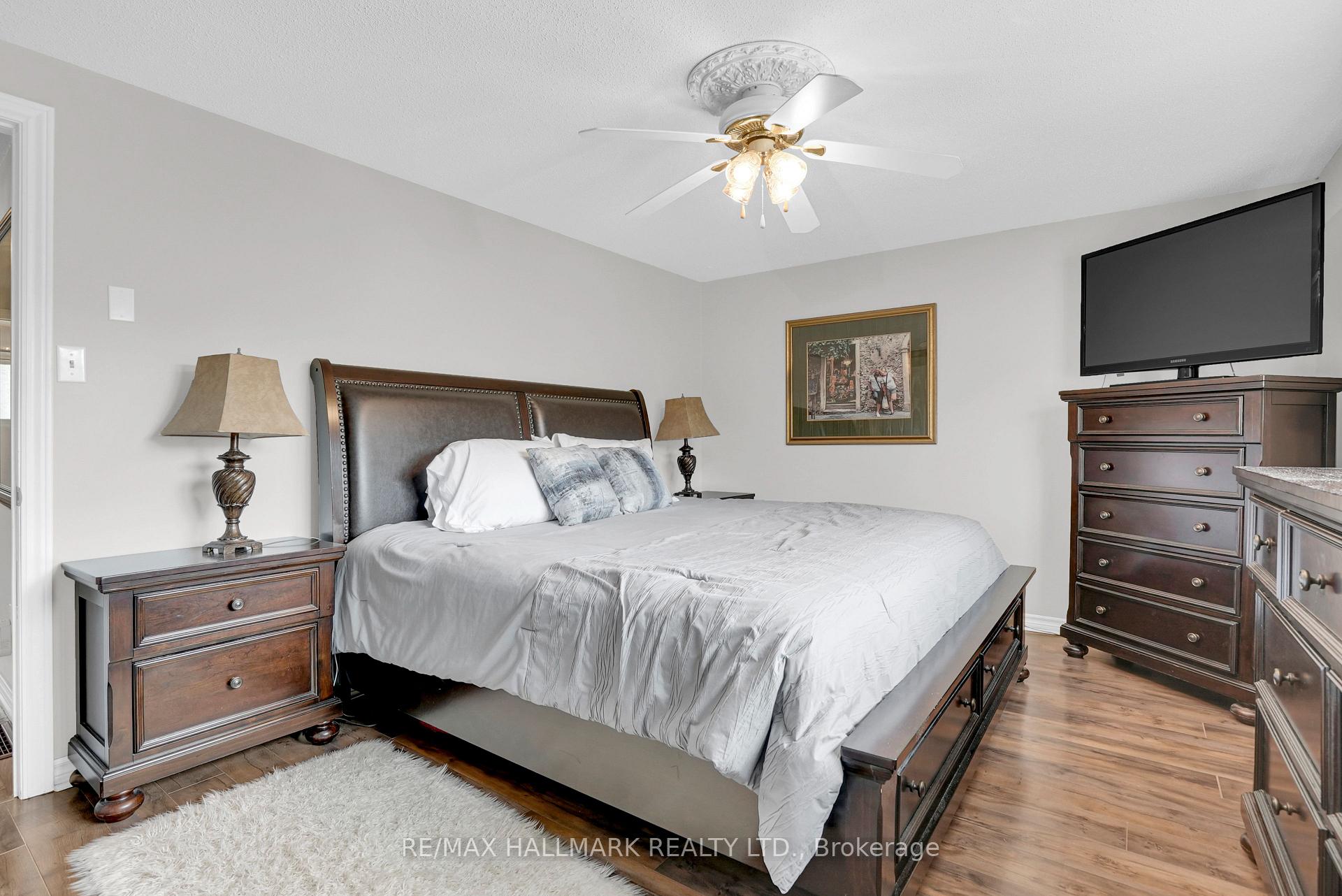 Photo 24 of 36 Ridgeway Avenue, Barrie, Allandale Heights — HOMEH