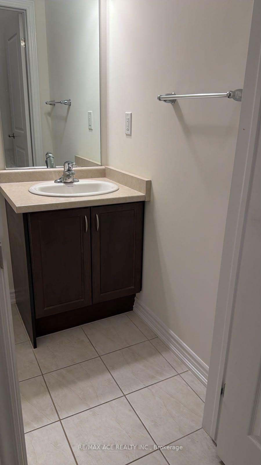 Photo 3 of 103 Flagg Avenue, Brant, Paris — HOMEH