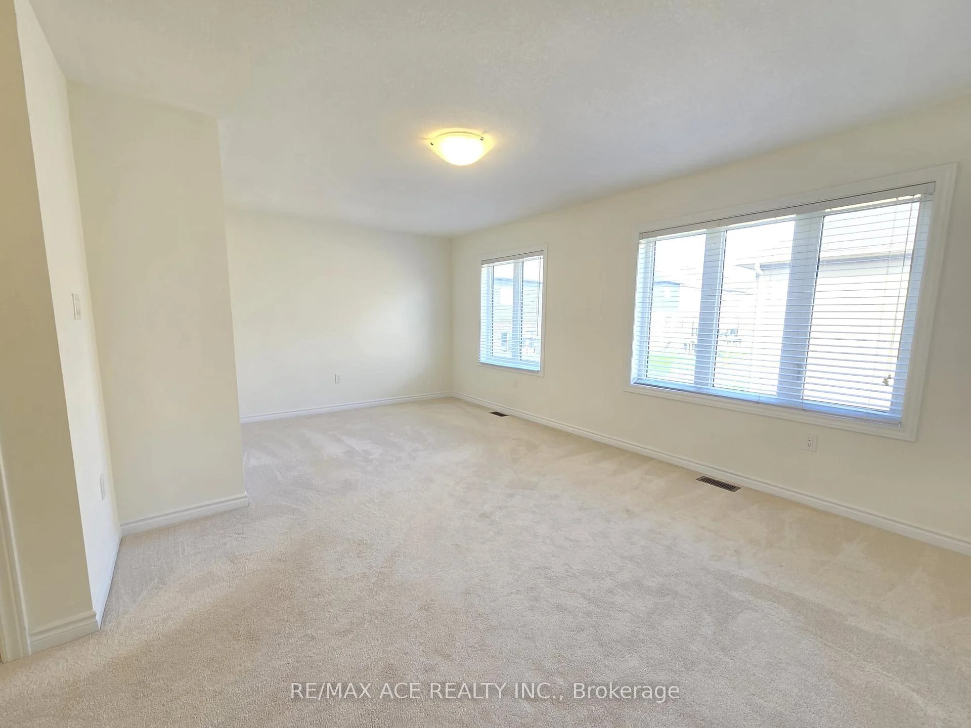 Photo 12 of 103 Flagg Avenue, Brant, Paris — HOMEH