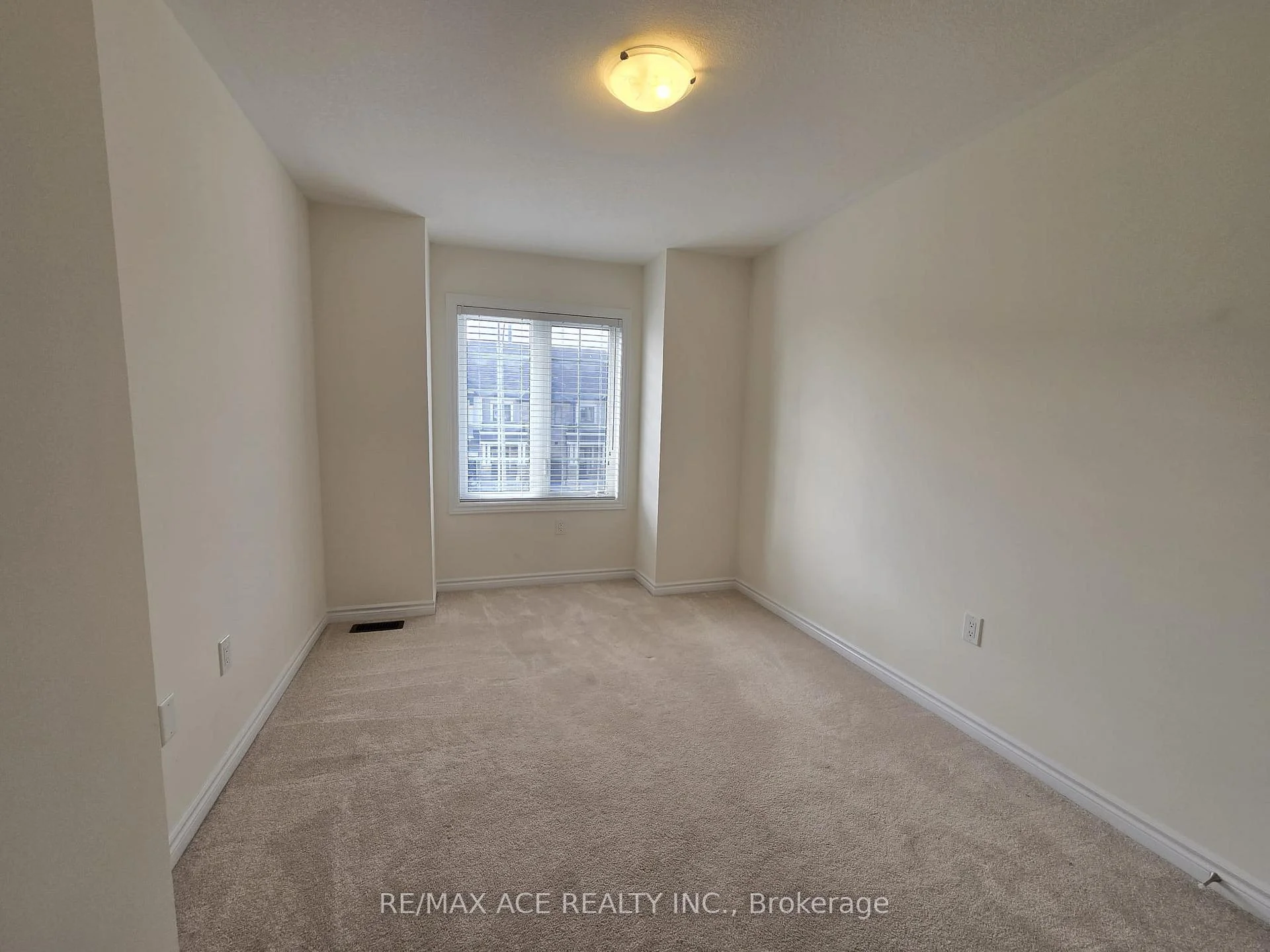 Photo 14 of 103 Flagg Avenue, Brant, Paris — HOMEH