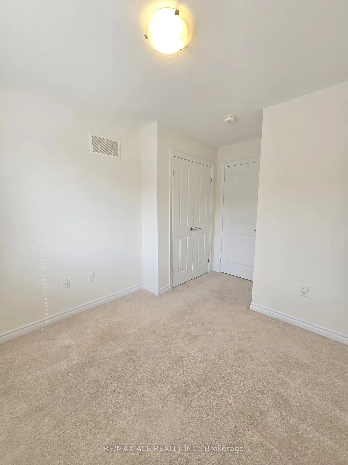 Photo 16 of 103 Flagg Avenue, Brant, Paris — HOMEH