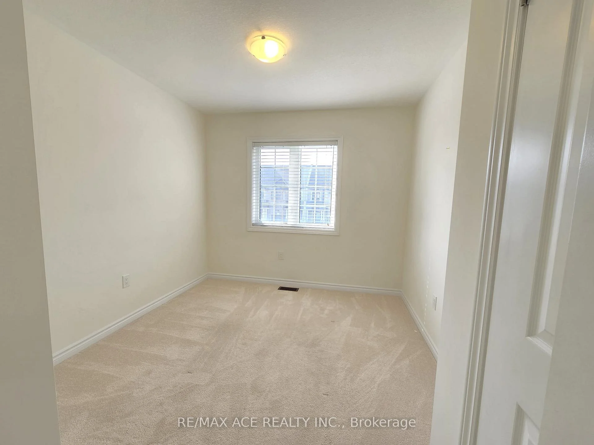 Photo 21 of 103 Flagg Avenue, Brant, Paris — HOMEH