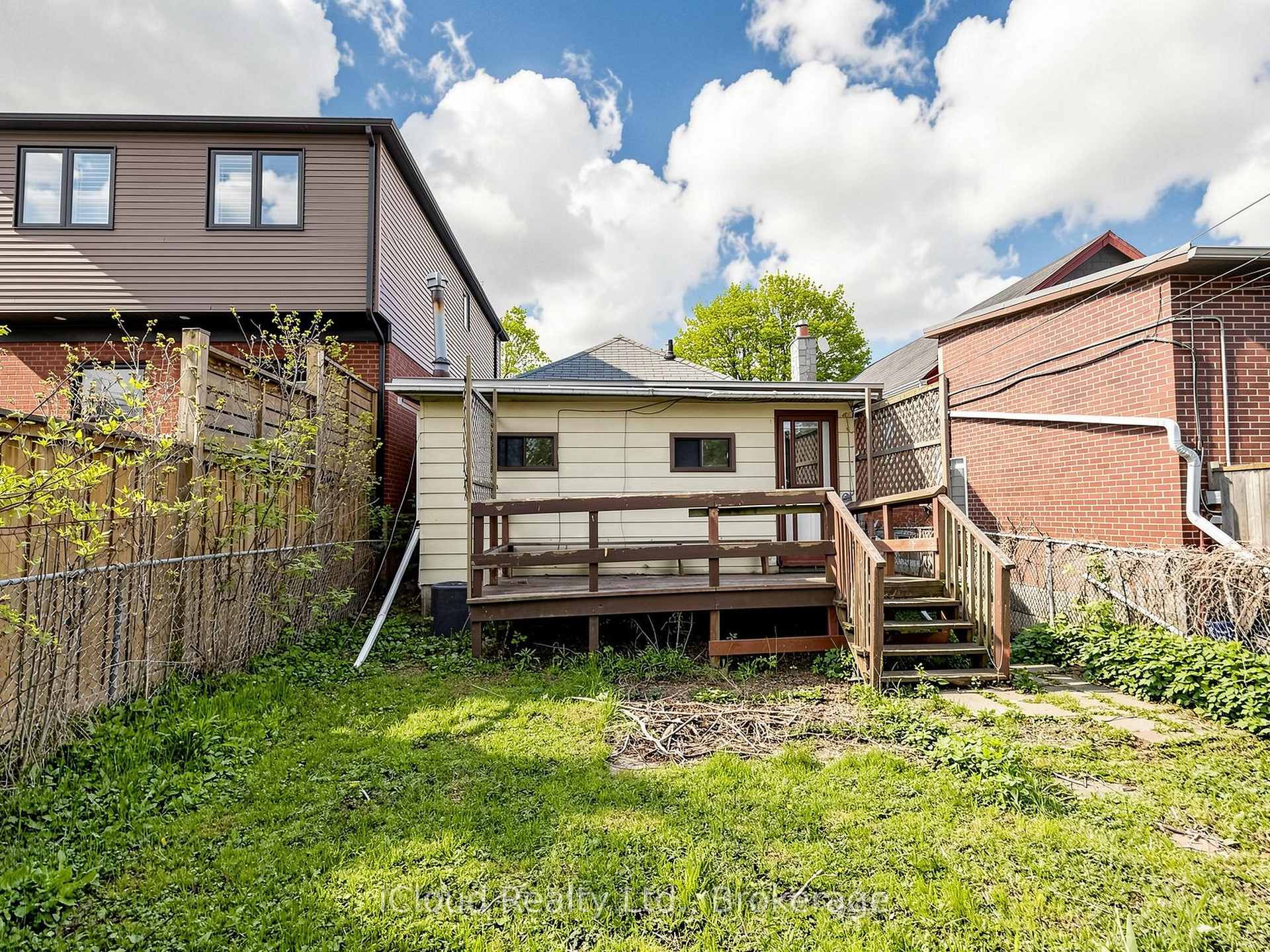 Photo 44 of 32 Seventeenth Street, Etobicoke, New Toronto — HOMEH