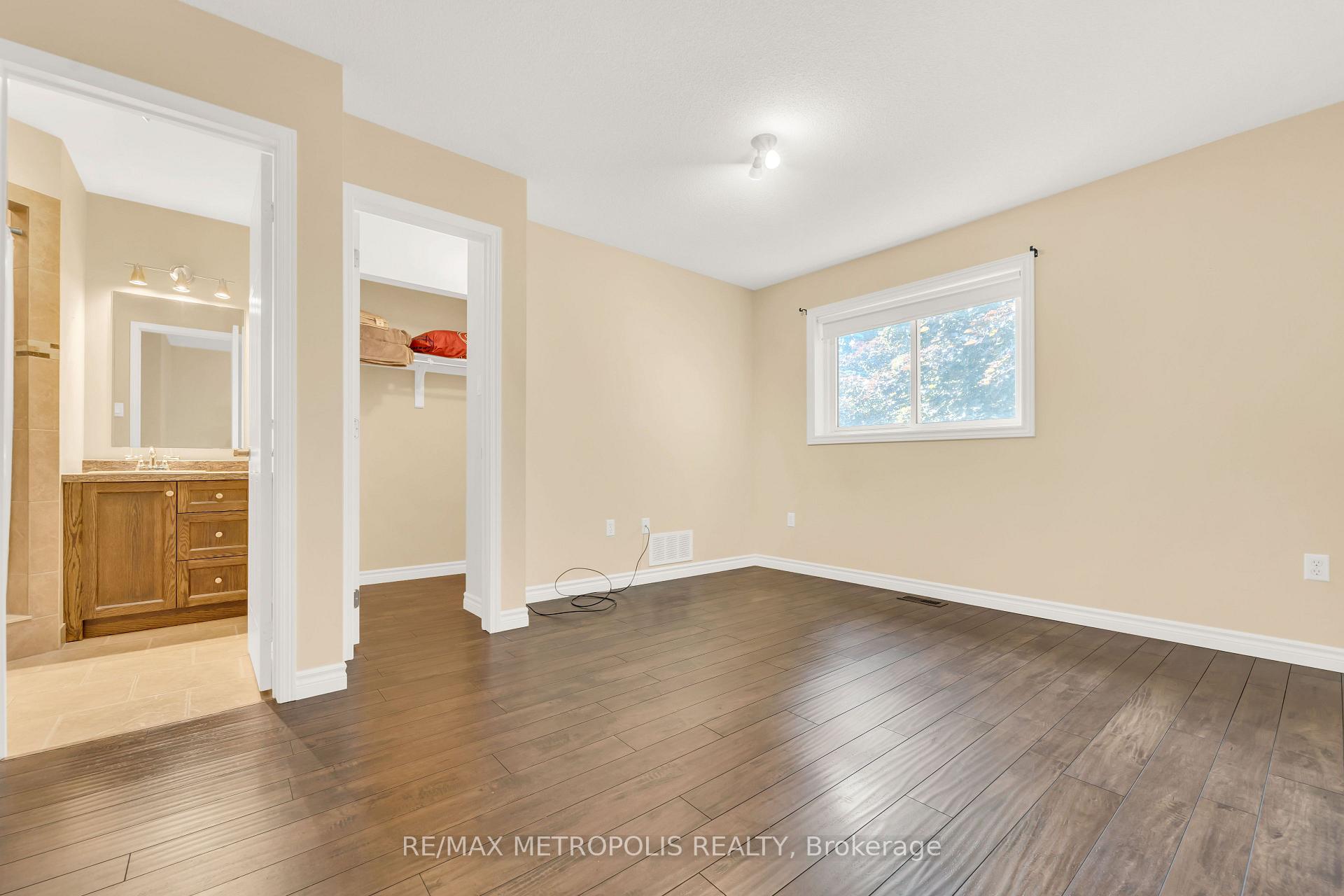 Photo 33 of 24 Acorn Crescent, Wasaga Beach — HOMEH
