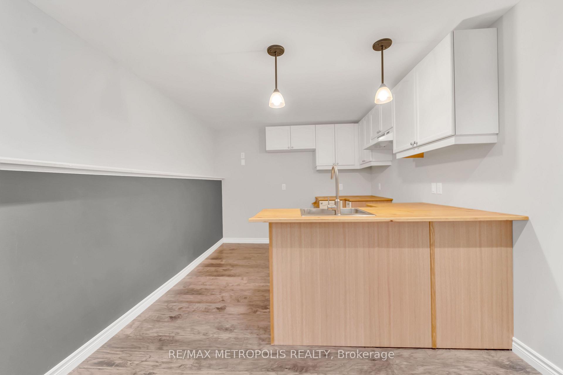 Photo 36 of 24 Acorn Crescent, Wasaga Beach — HOMEH